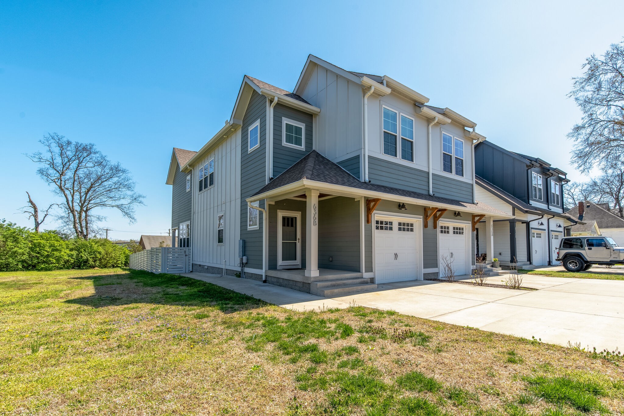 636B Vernon Ave