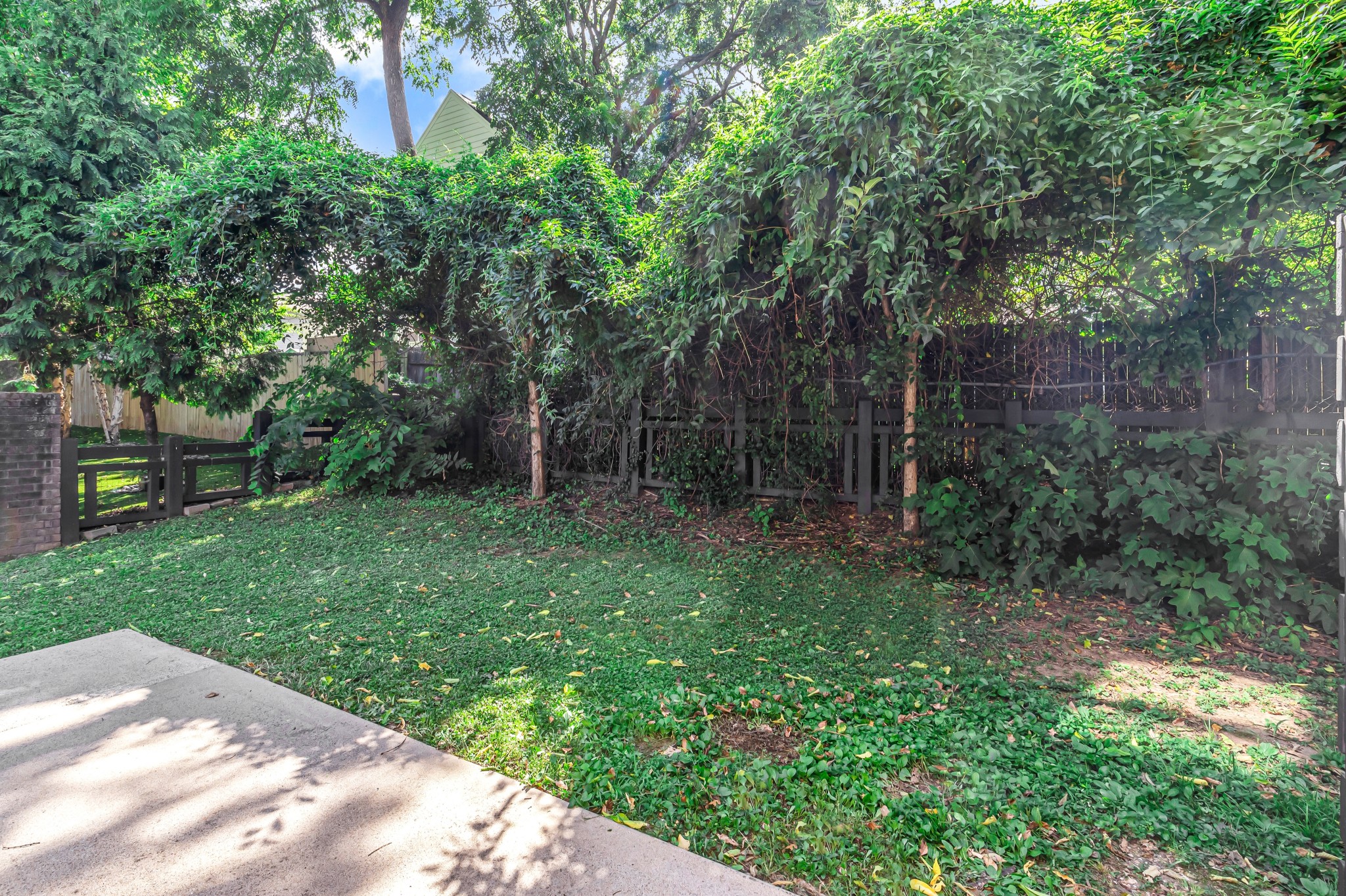1696 Carvell Dr