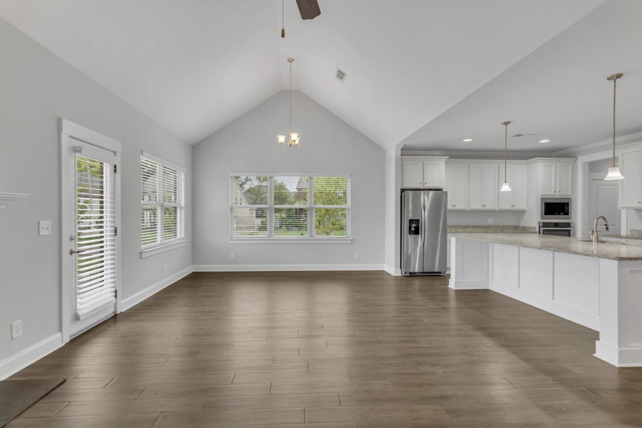 6093 Kidman Ln