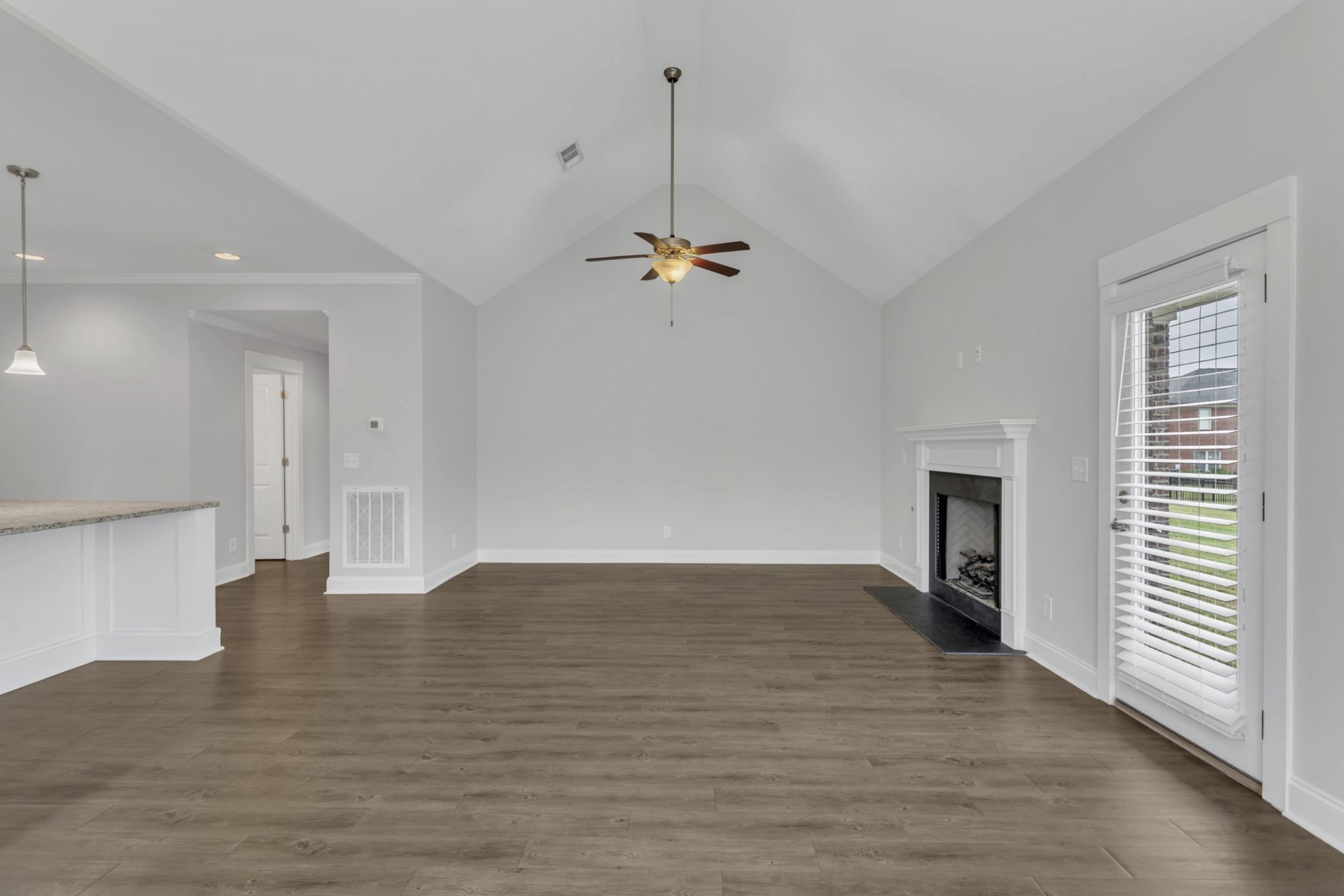 6093 Kidman Ln