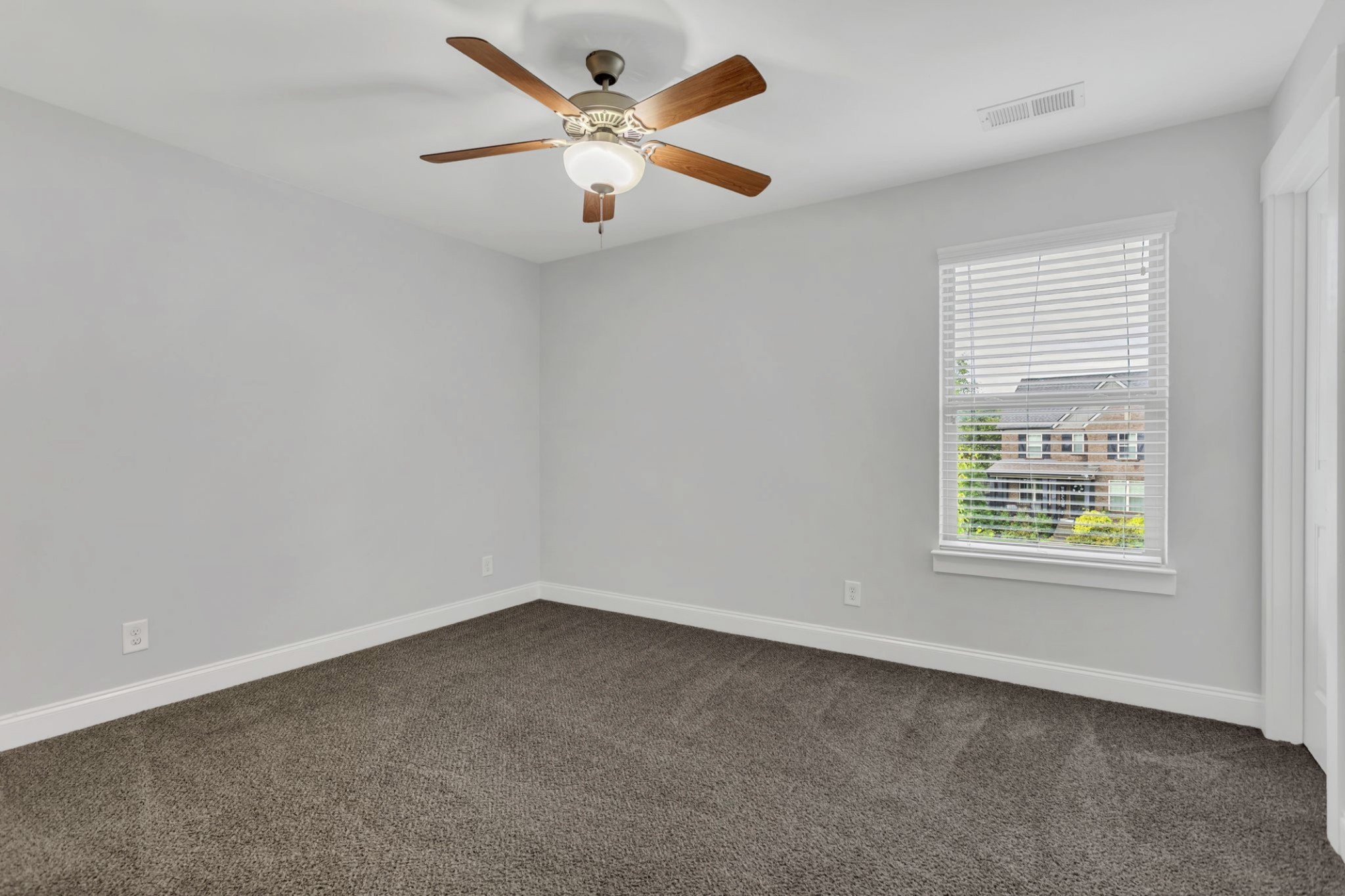 6093 Kidman Ln