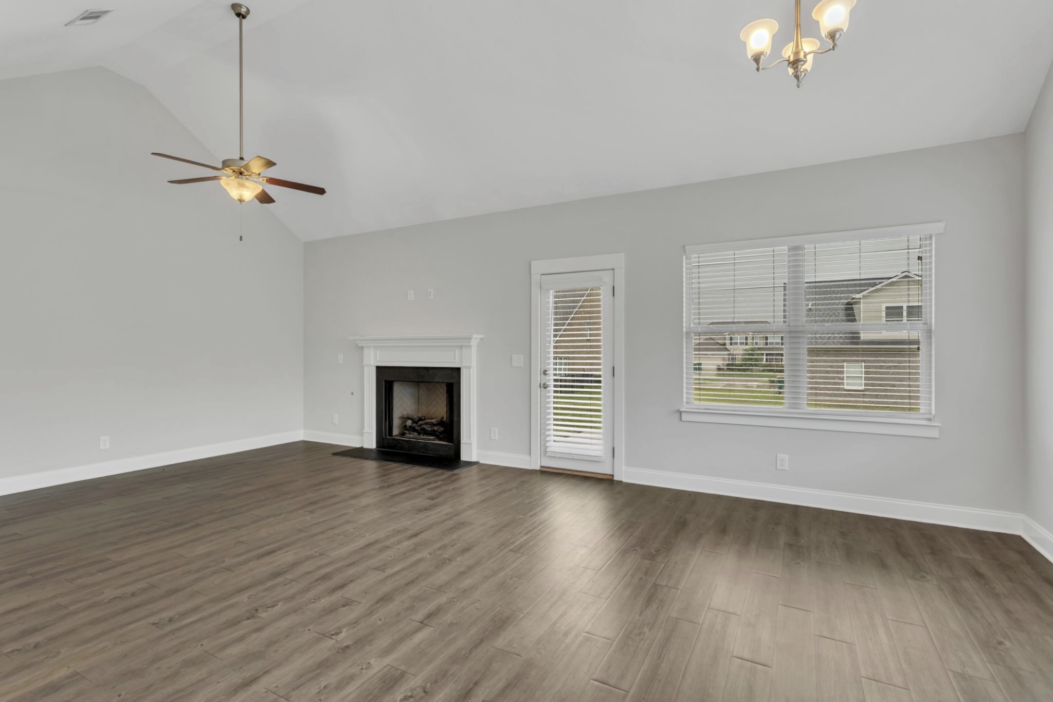 6093 Kidman Ln