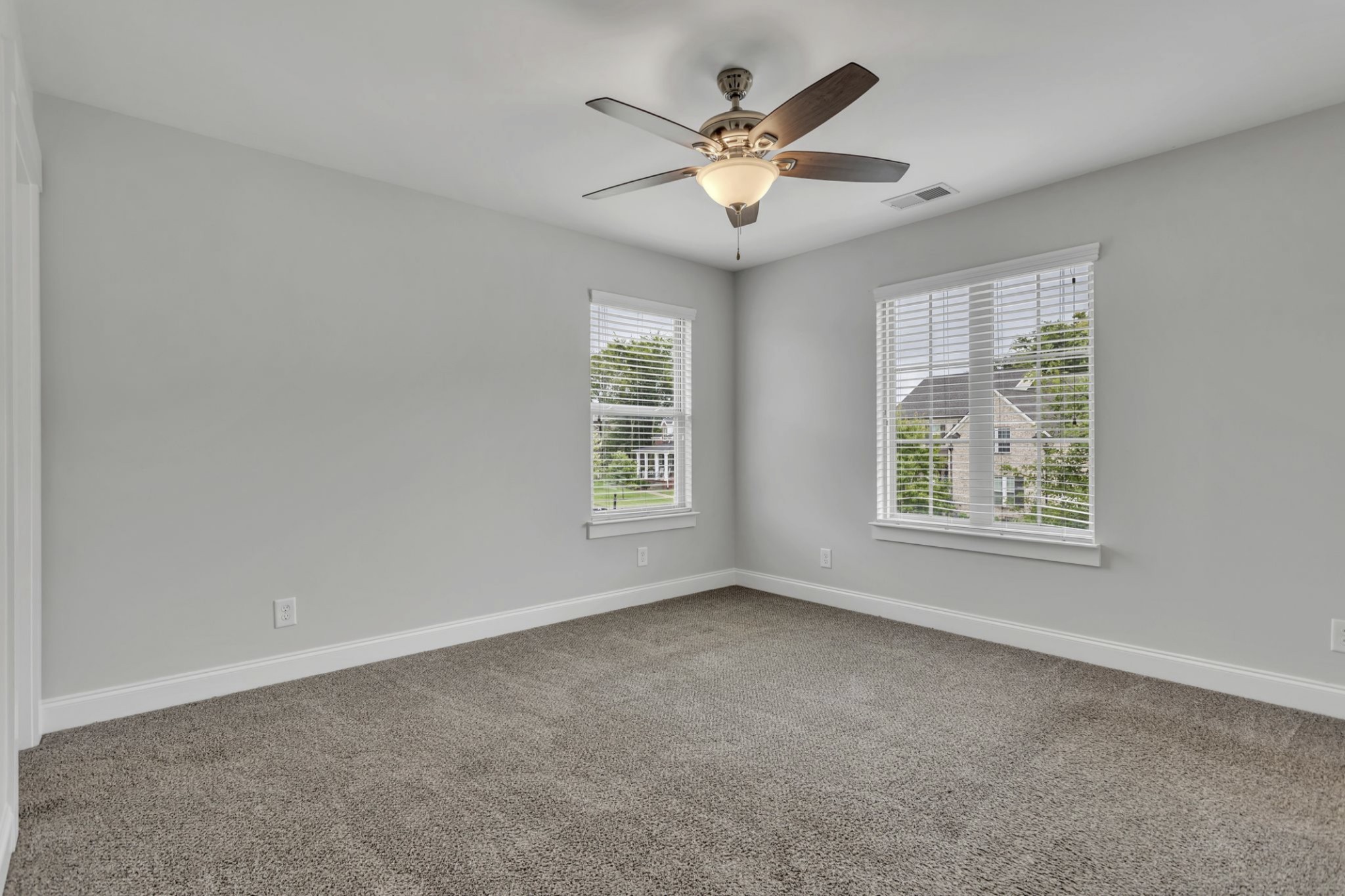 6093 Kidman Ln