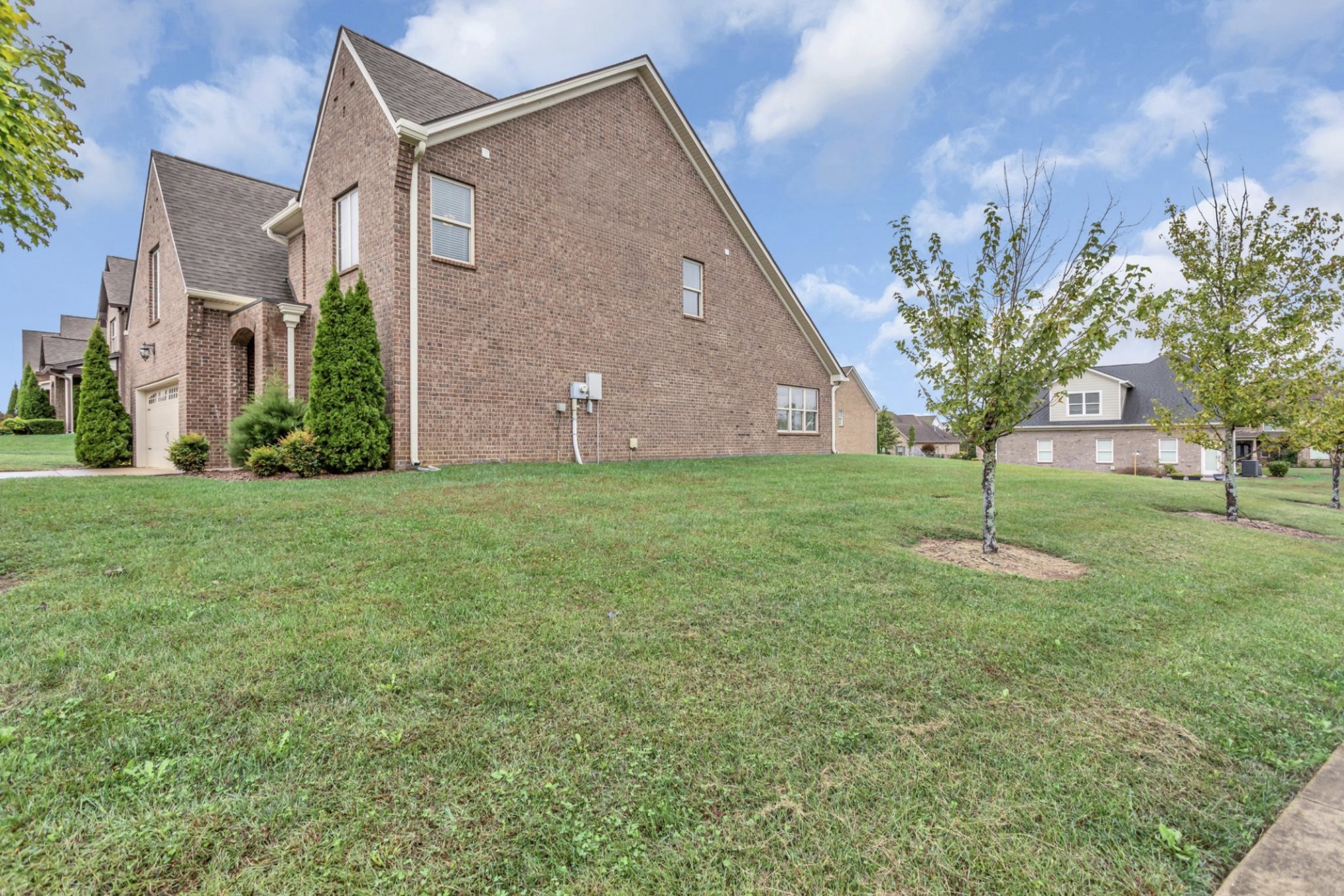 6093 Kidman Ln