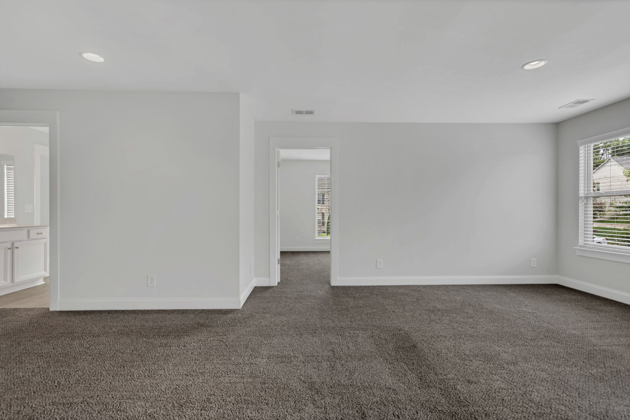 6093 Kidman Ln