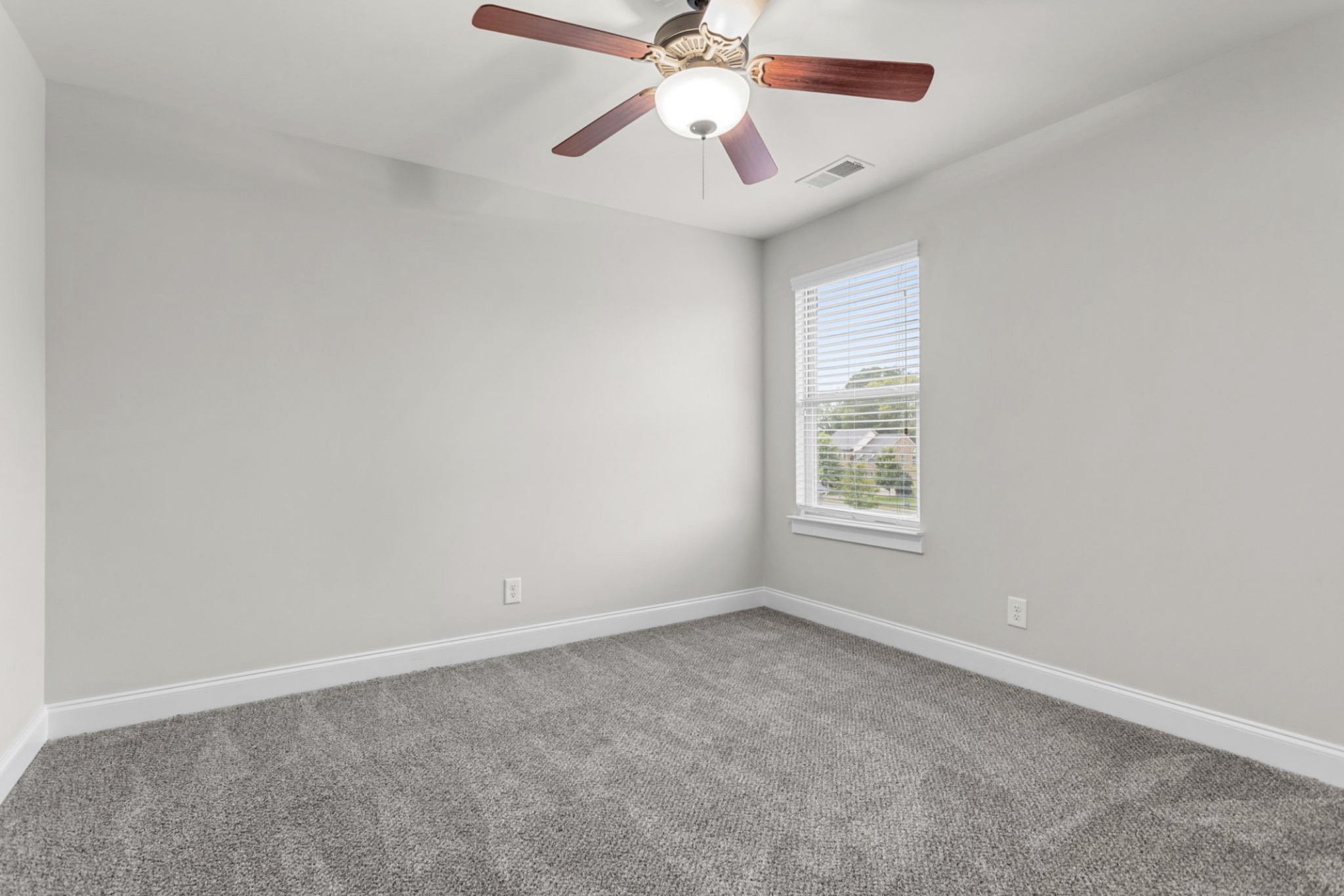 6091 Kidman Ln