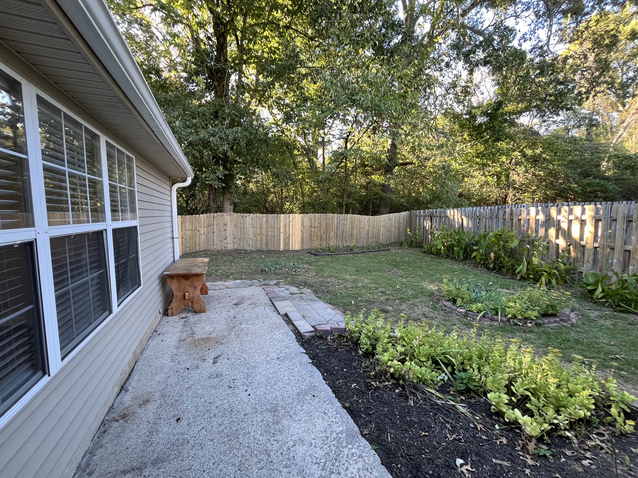 5813 Avalon Ct