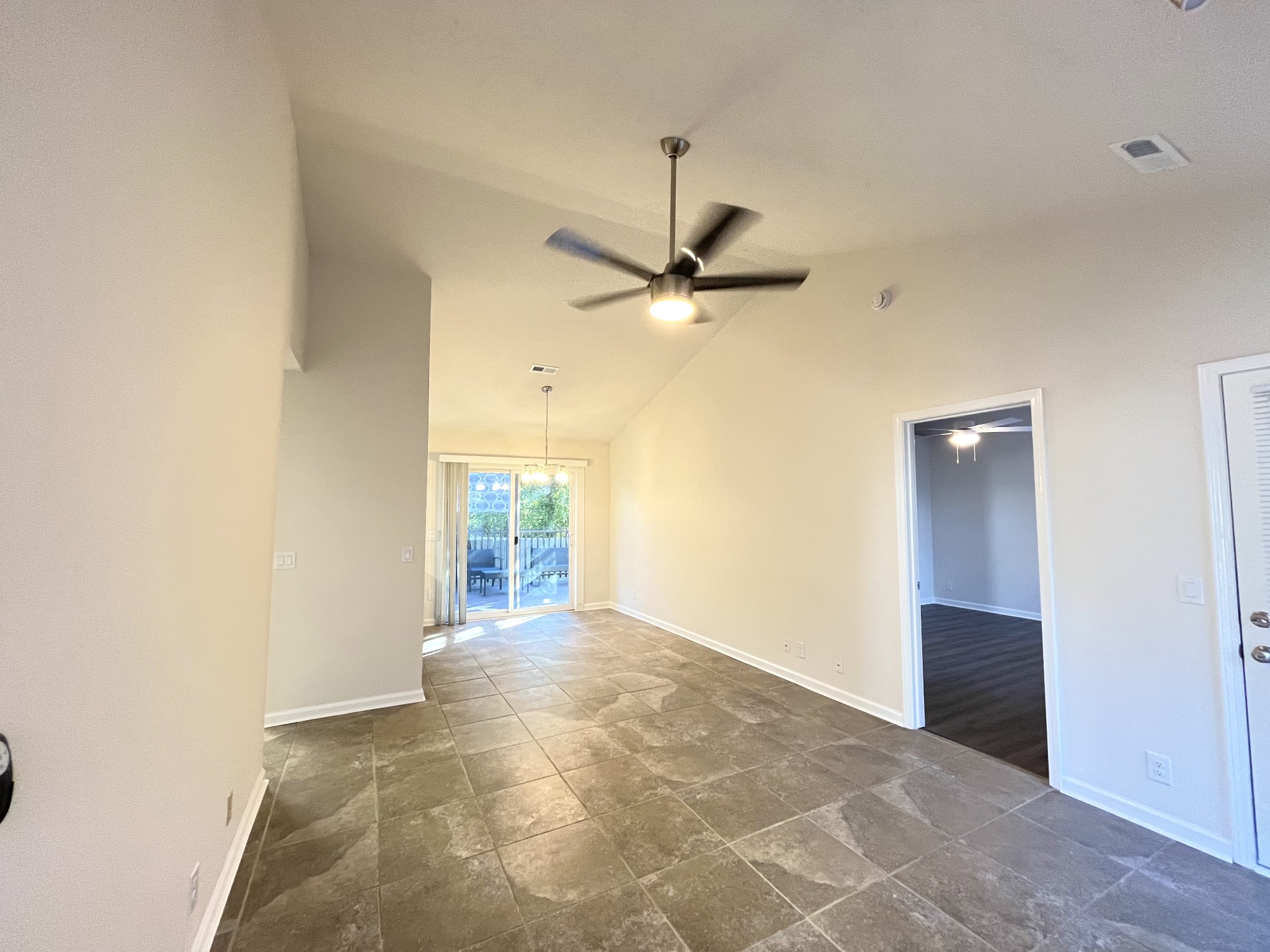 5813 Avalon Ct