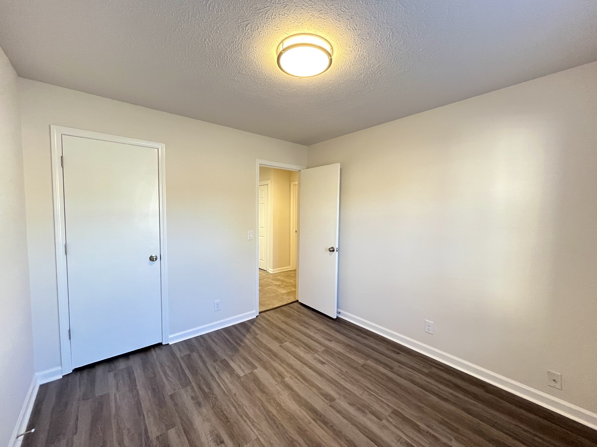 5813 Avalon Ct