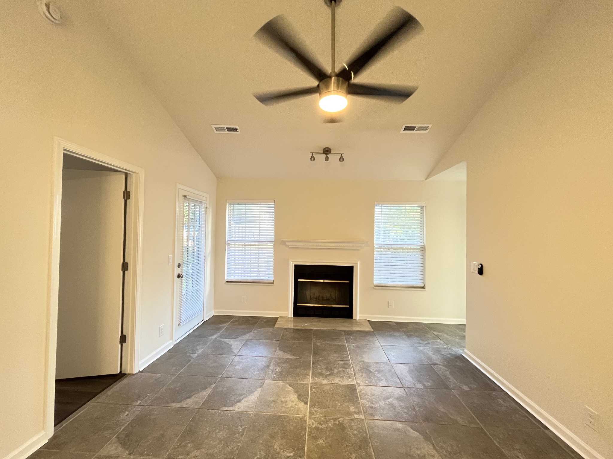 5813 Avalon Ct