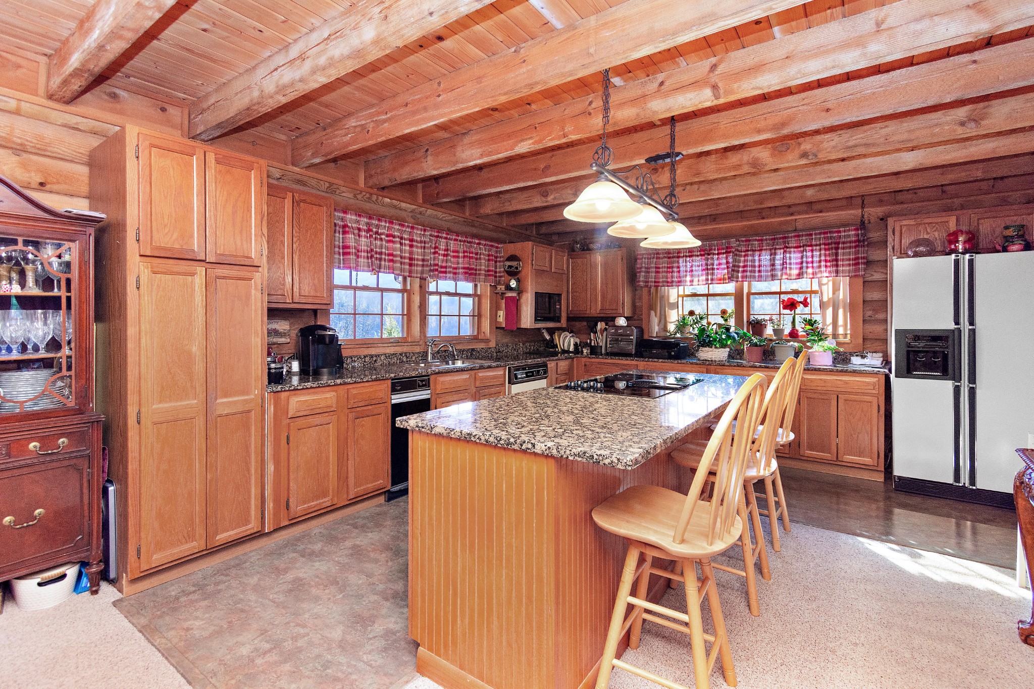 549 Geneva Ln