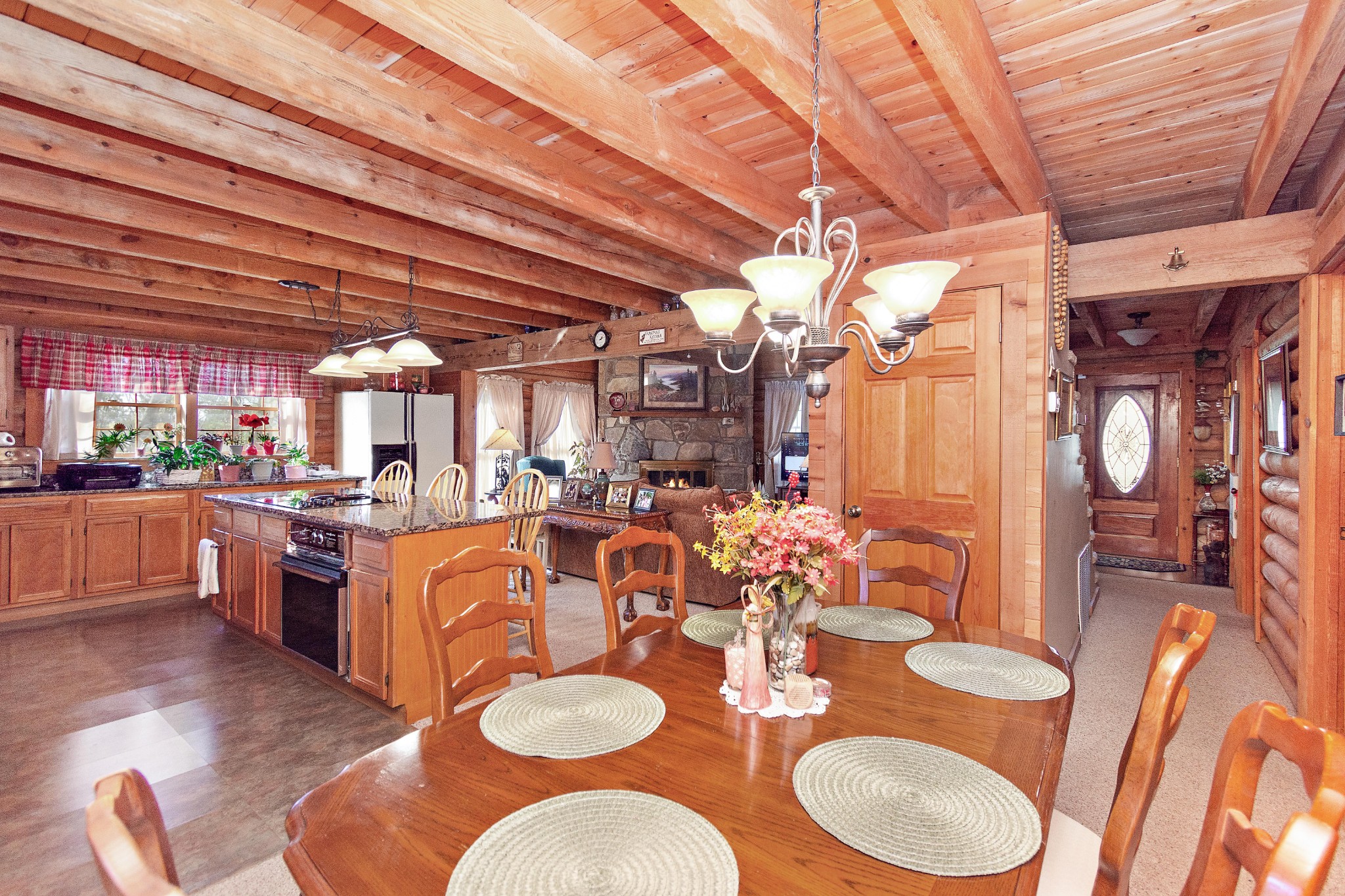 549 Geneva Ln