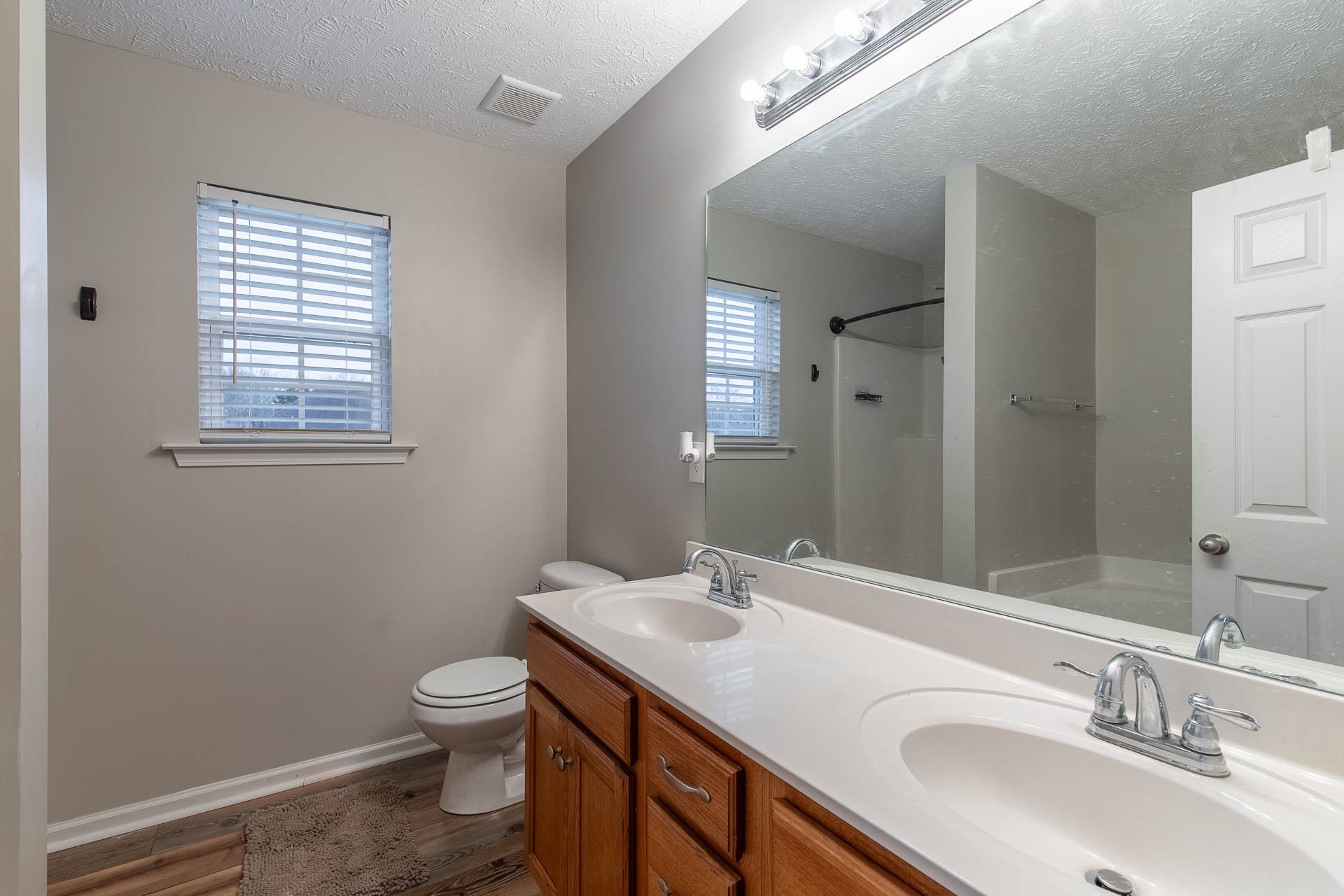 3194 Barretts Ridge Dr