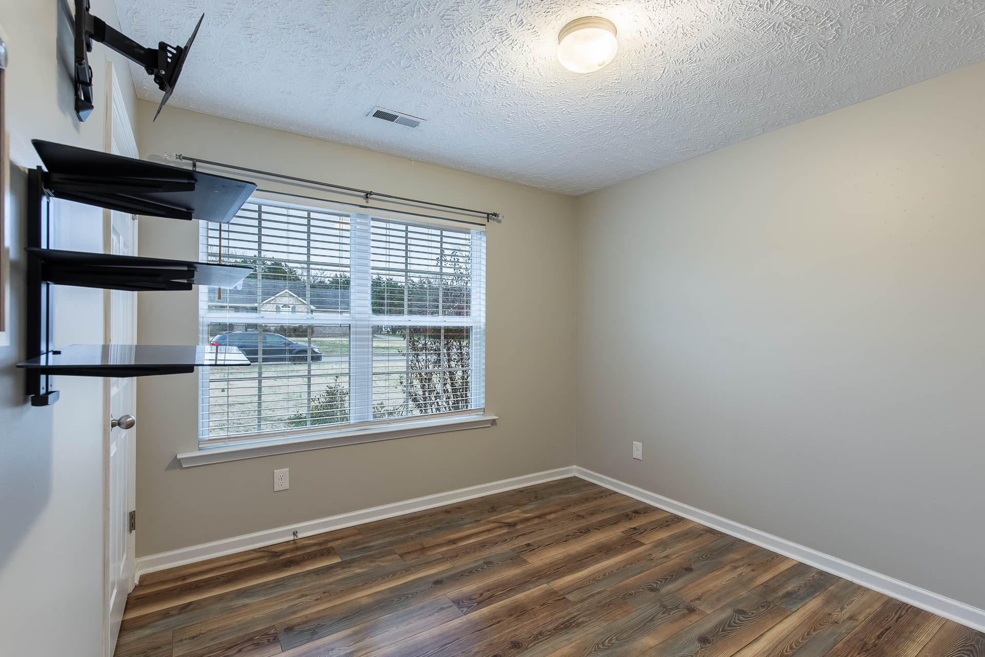 3194 Barretts Ridge Dr