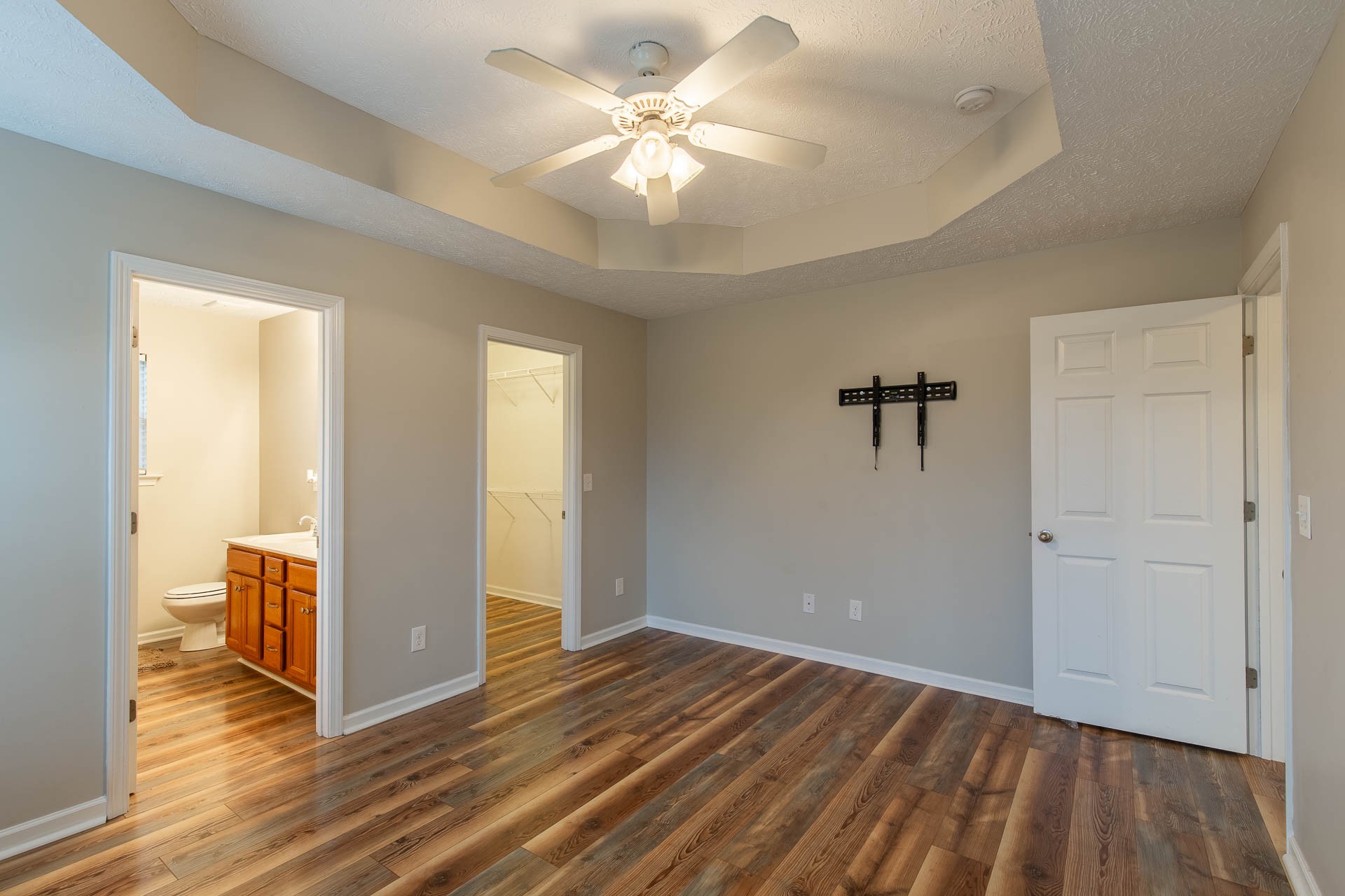 3194 Barretts Ridge Dr