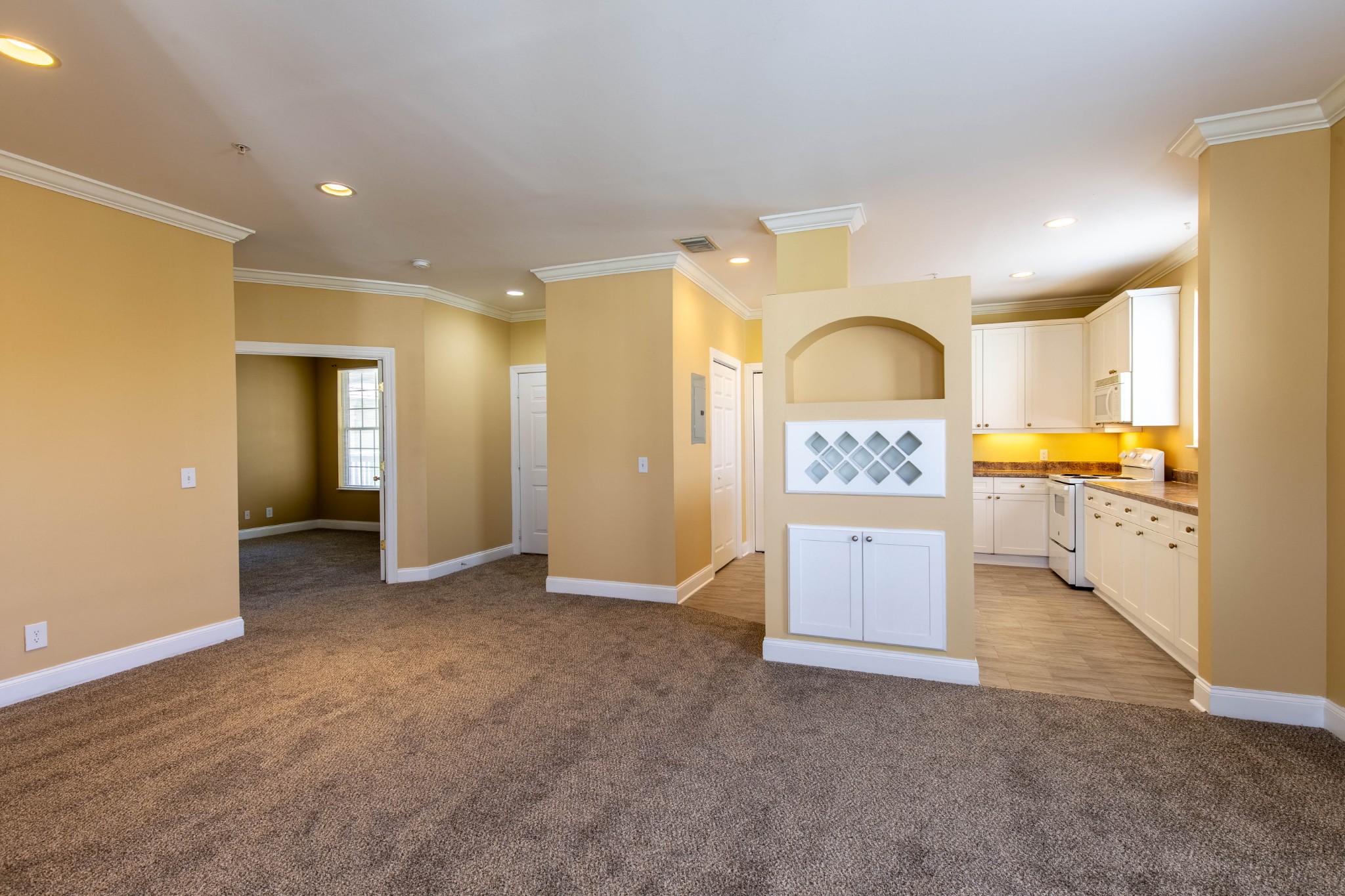 4316 Summercrest Blvd Unit: 520