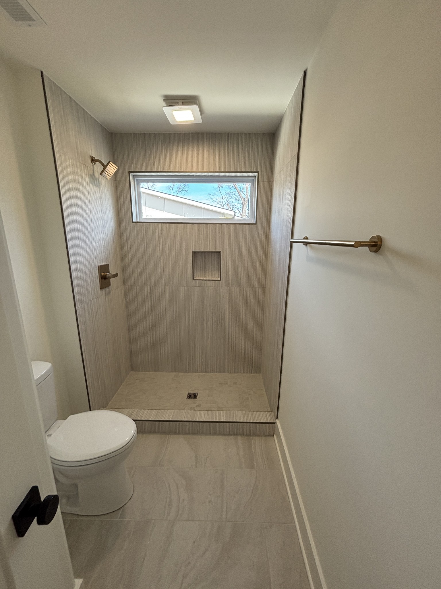 4A Belle Forrest Ave Unit: A