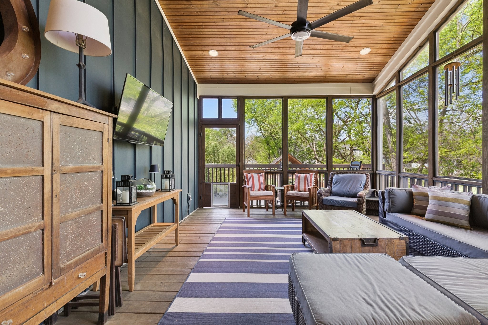 4041 General Bate Dr