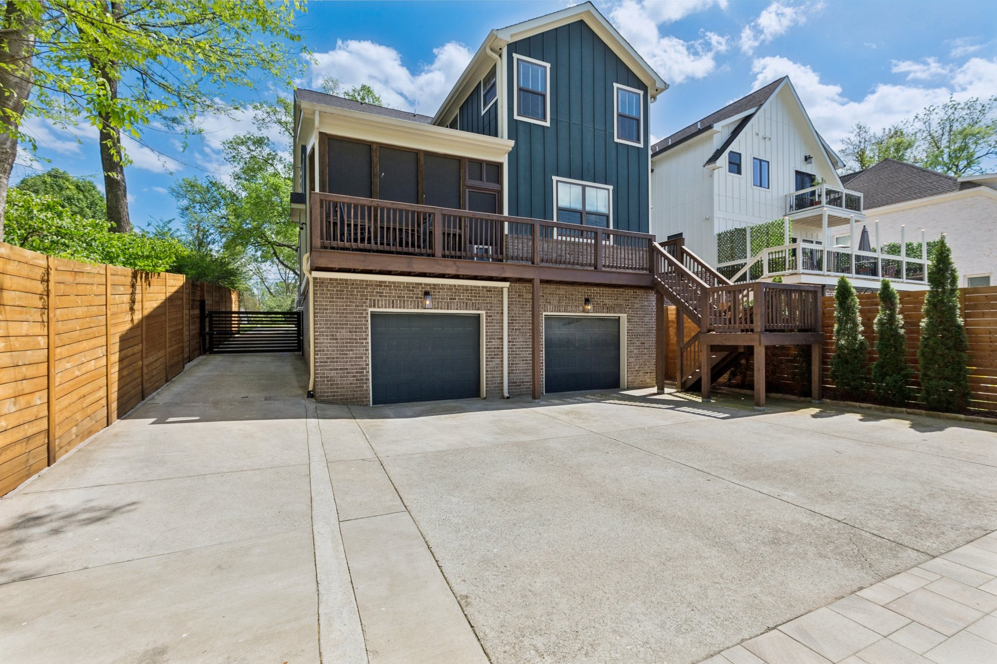 4041 General Bate Dr