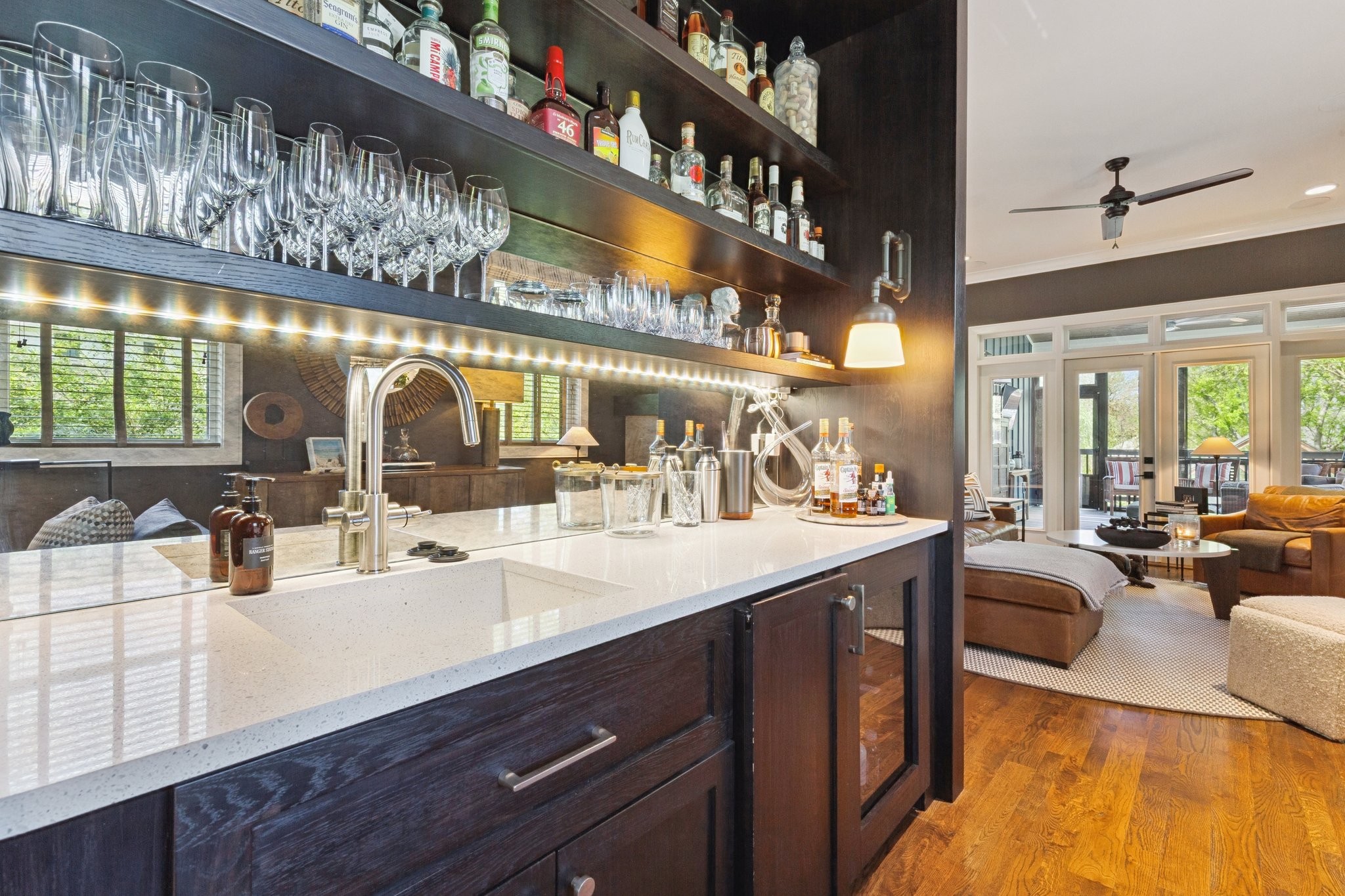 4041 General Bate Dr