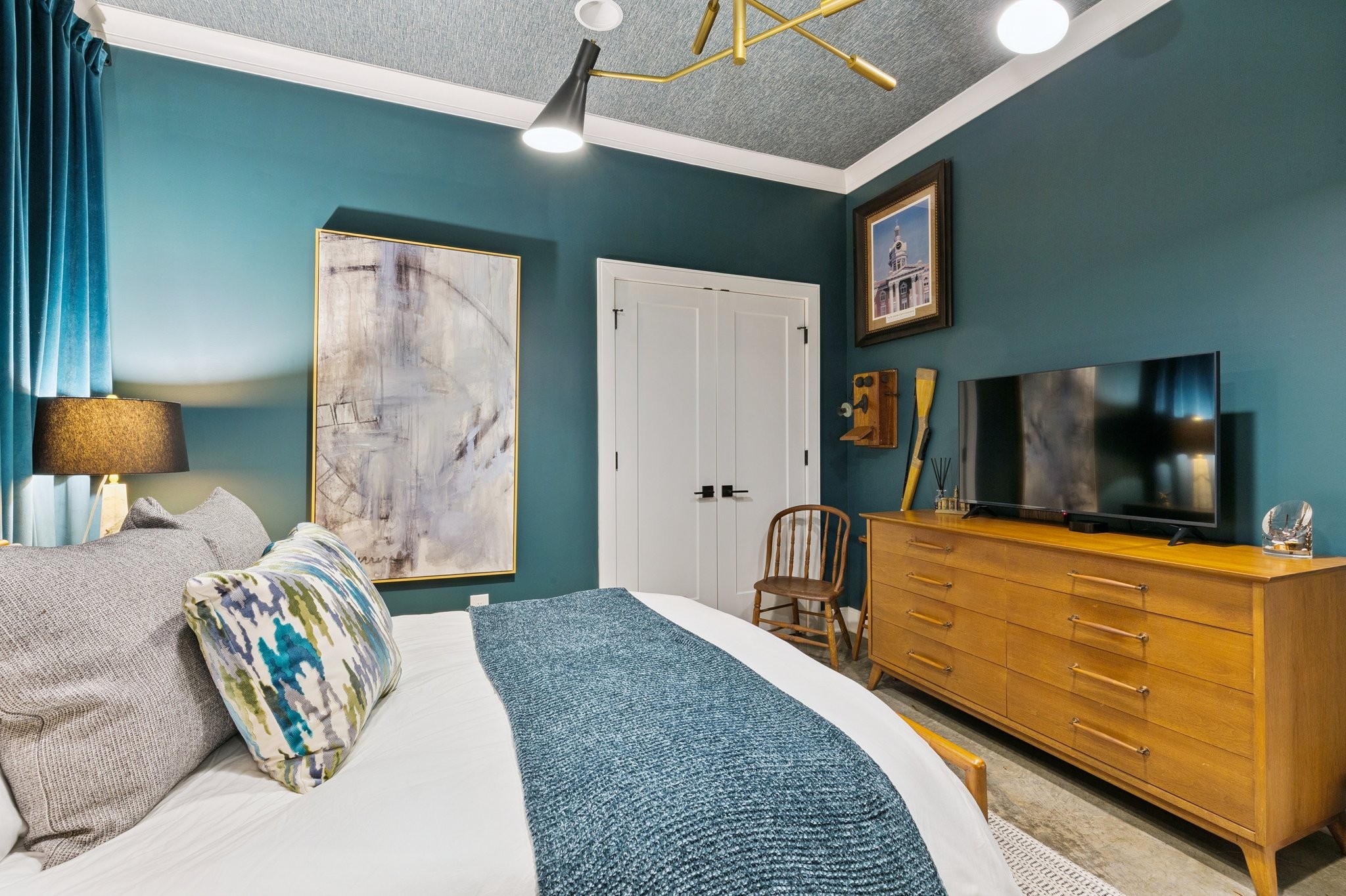 4041 General Bate Dr