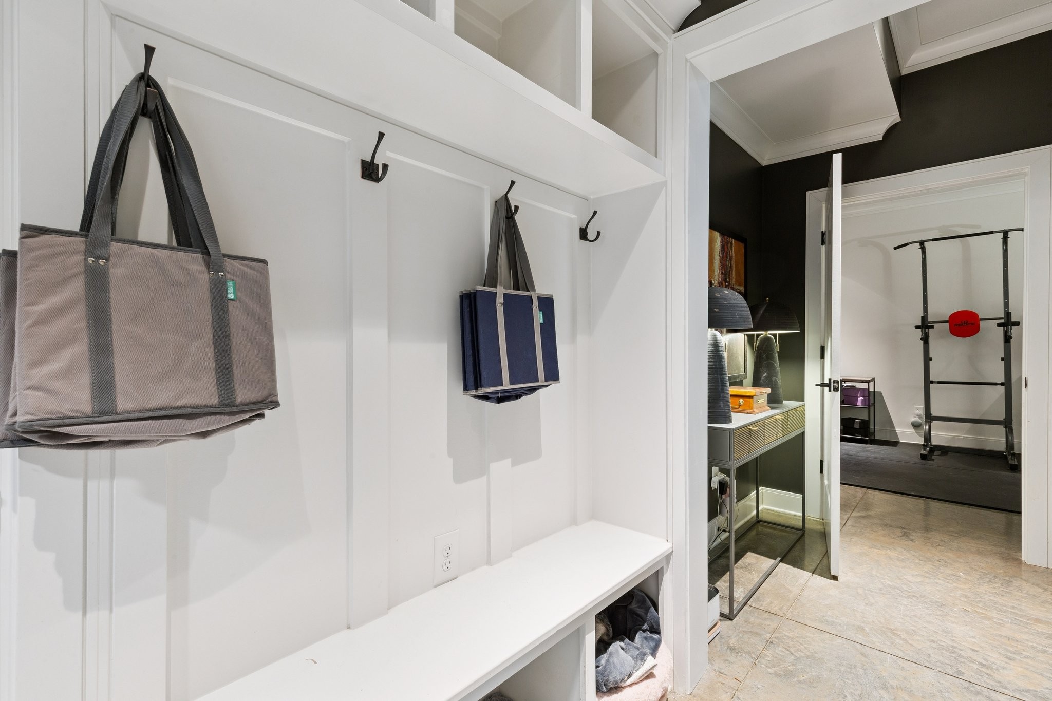 4041 General Bate Dr