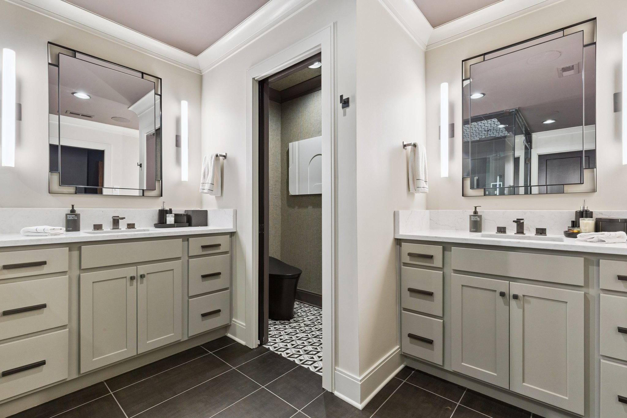 4041 General Bate Dr