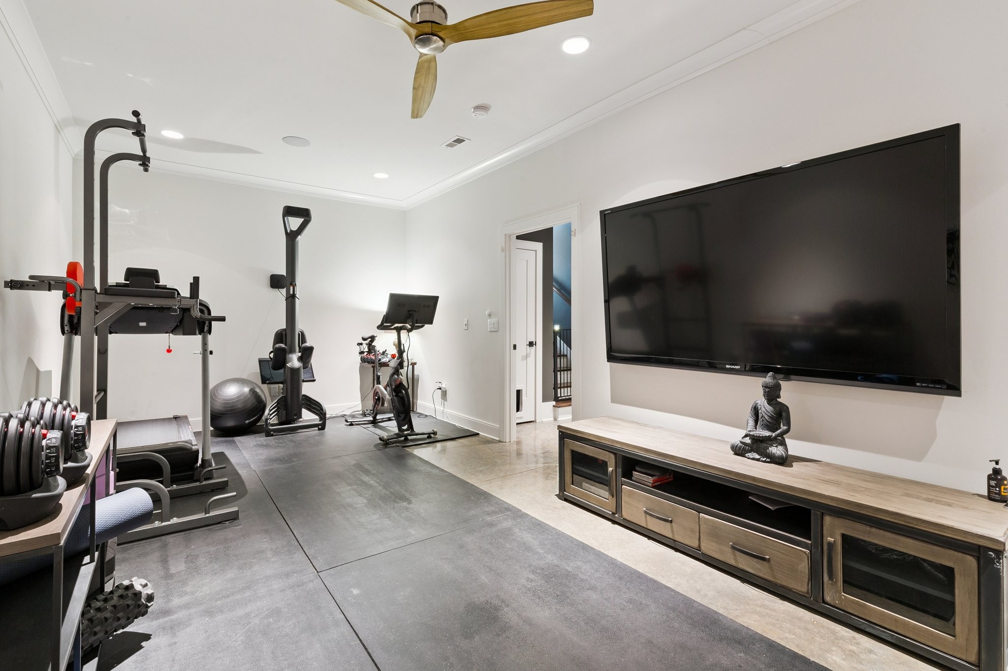 4041 General Bate Dr