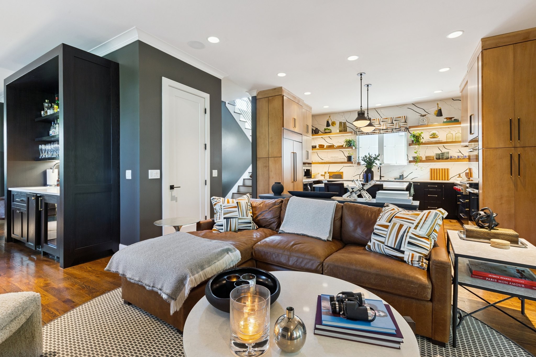 4041 General Bate Dr