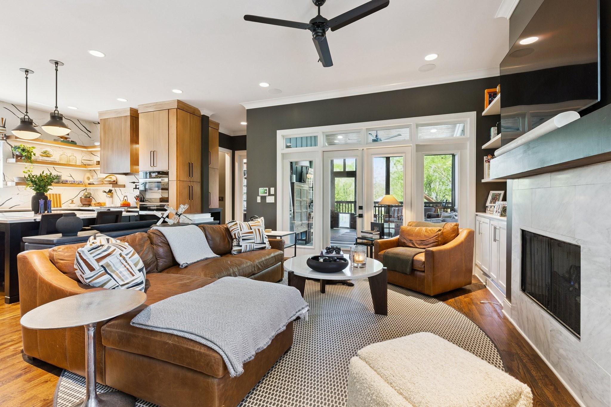 4041 General Bate Dr