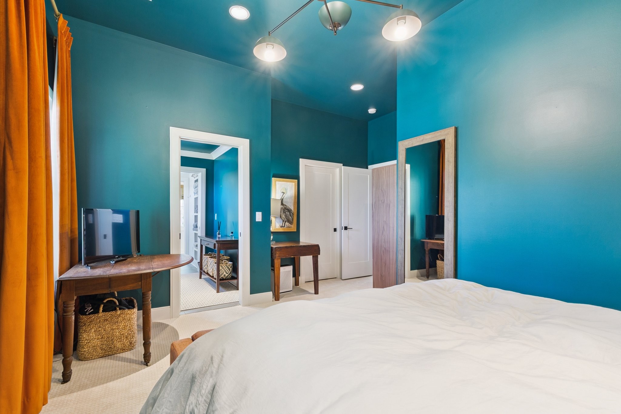 4041 General Bate Dr