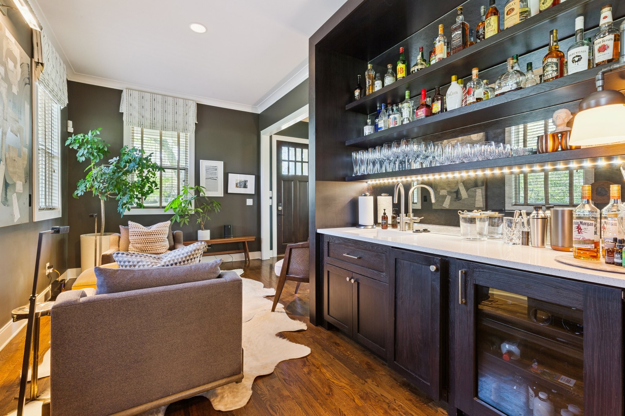 4041 General Bate Dr