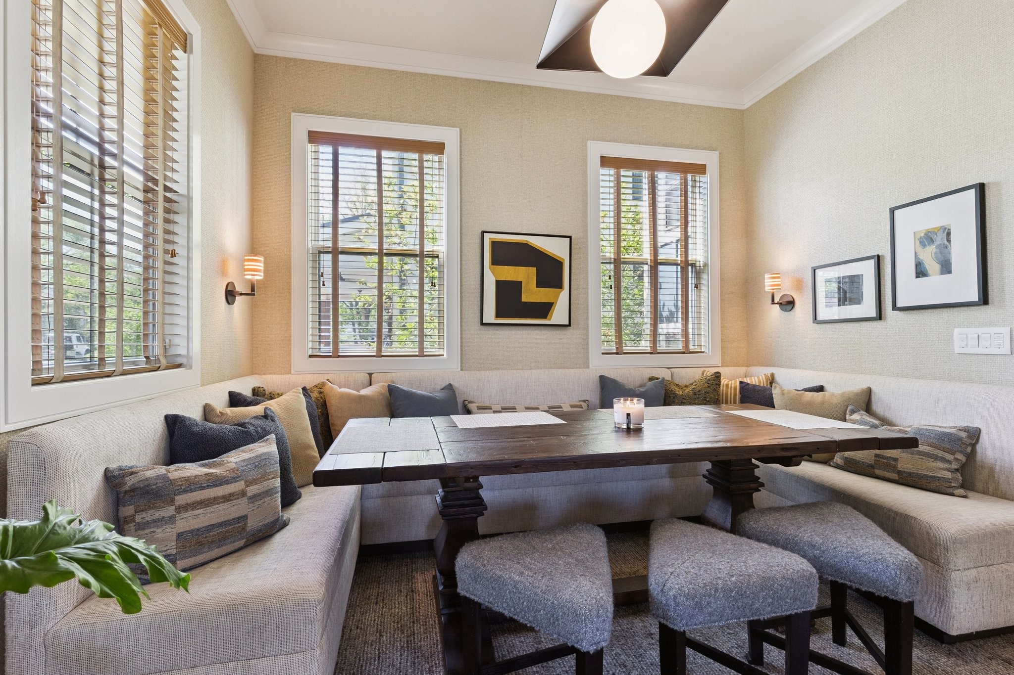 4041 General Bate Dr