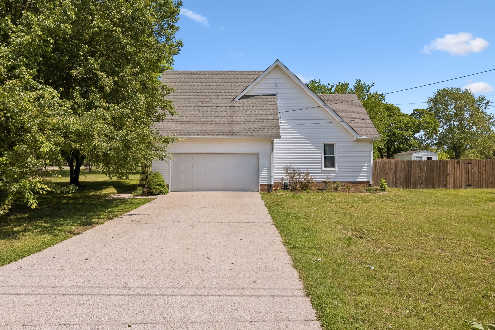 4643 Barfield Crescent Rd