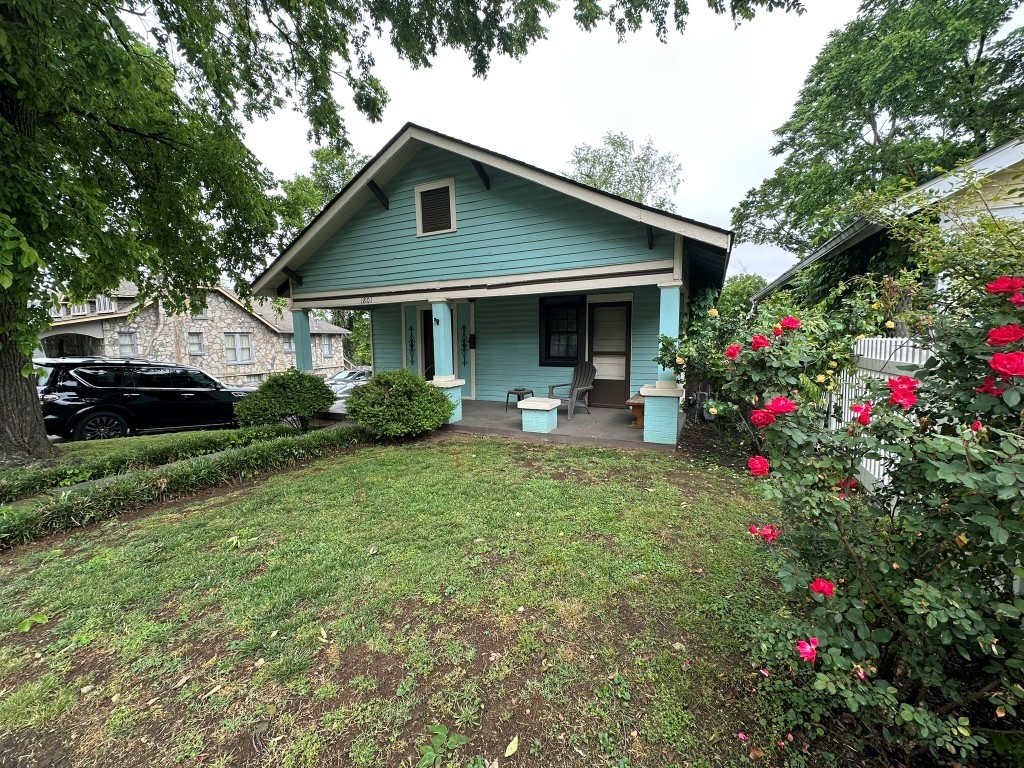 1801 Shelby Ave