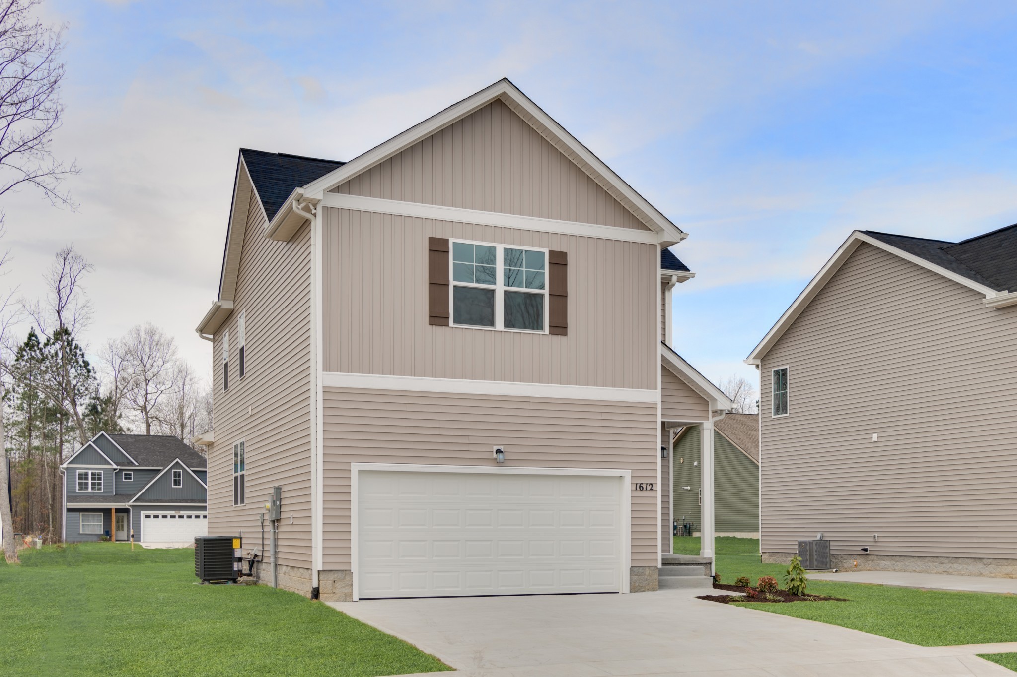 1626 Daly Dr