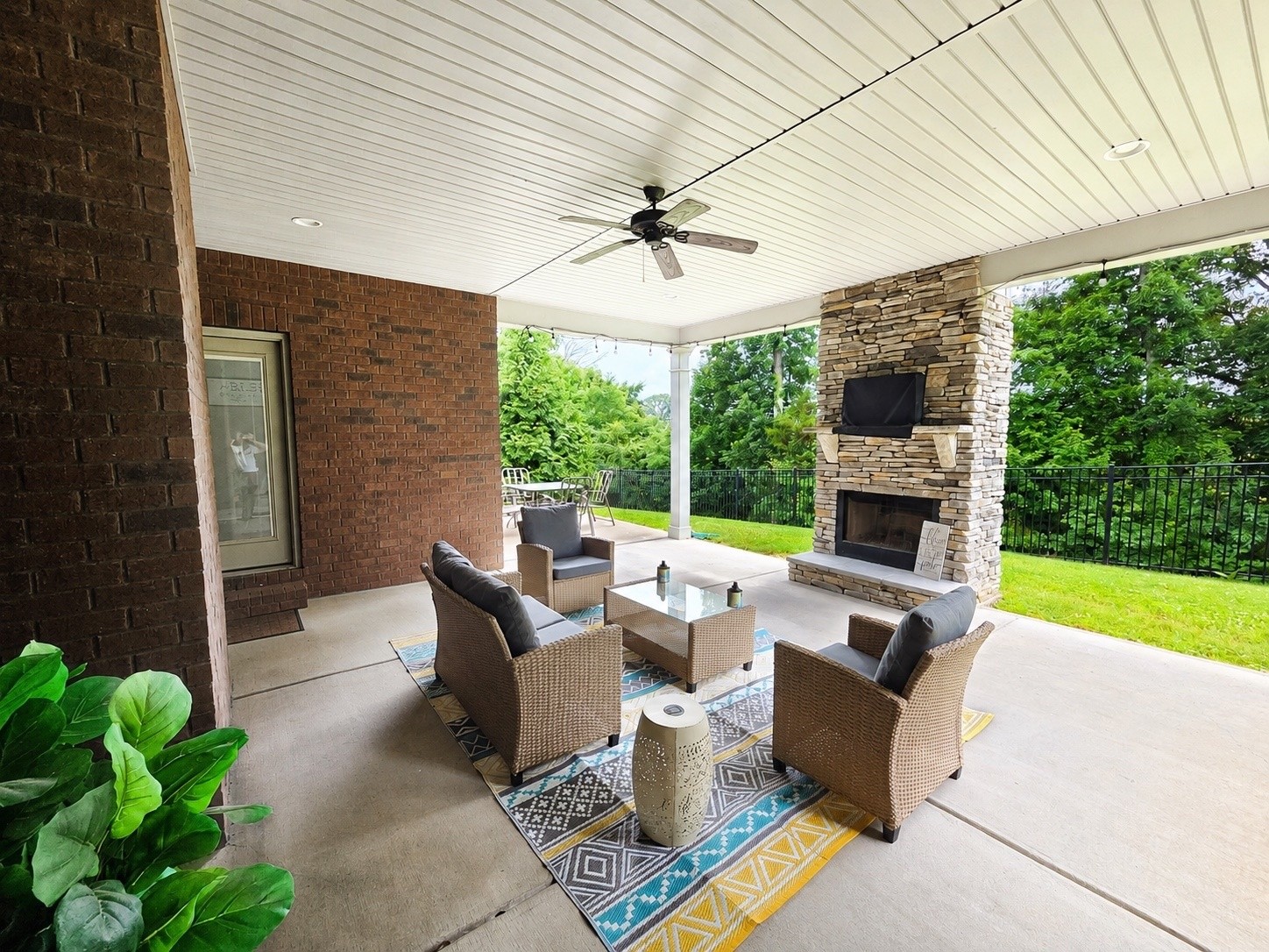 1509 Lila Dr