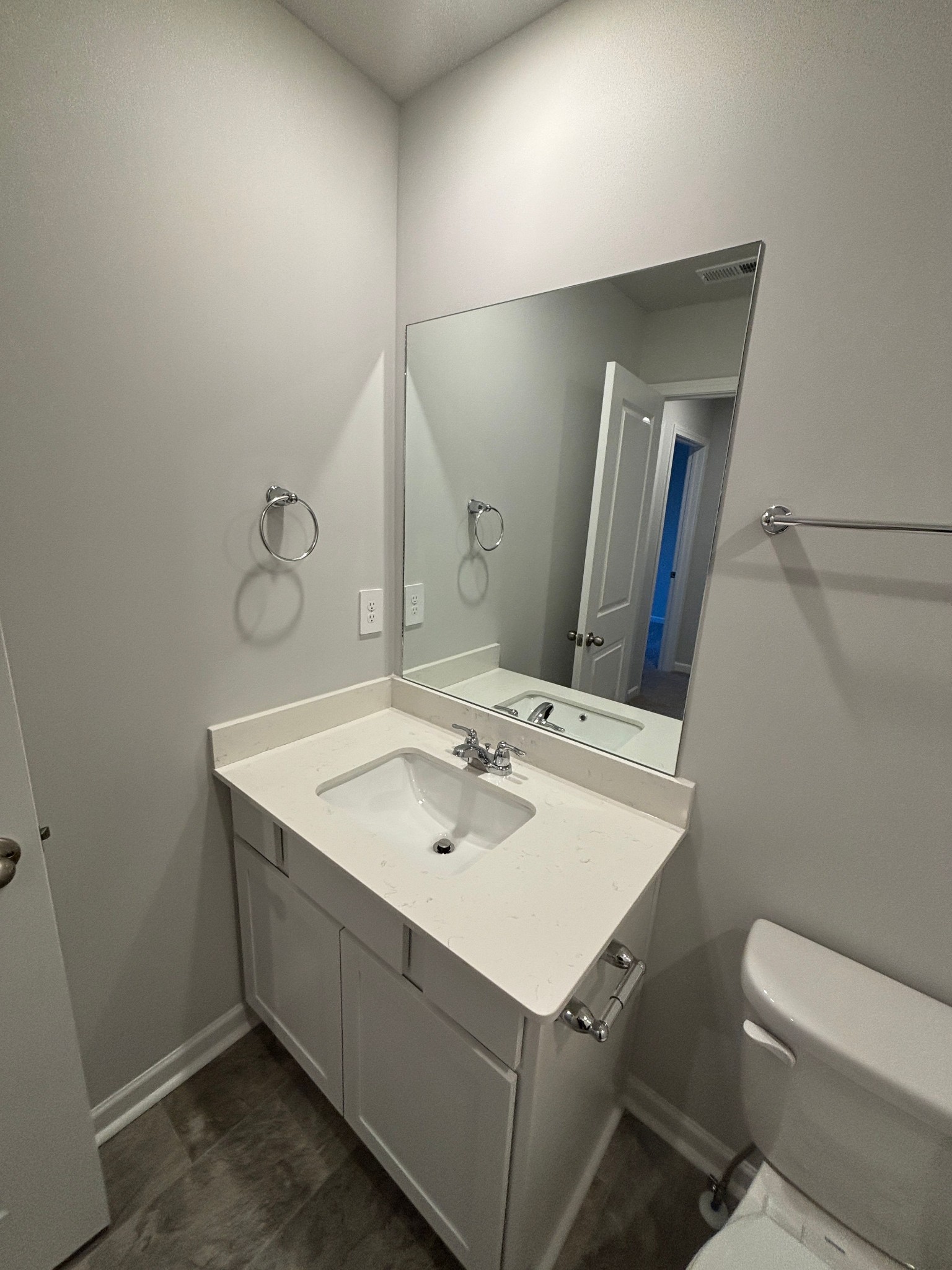 4253 Feetham Dr