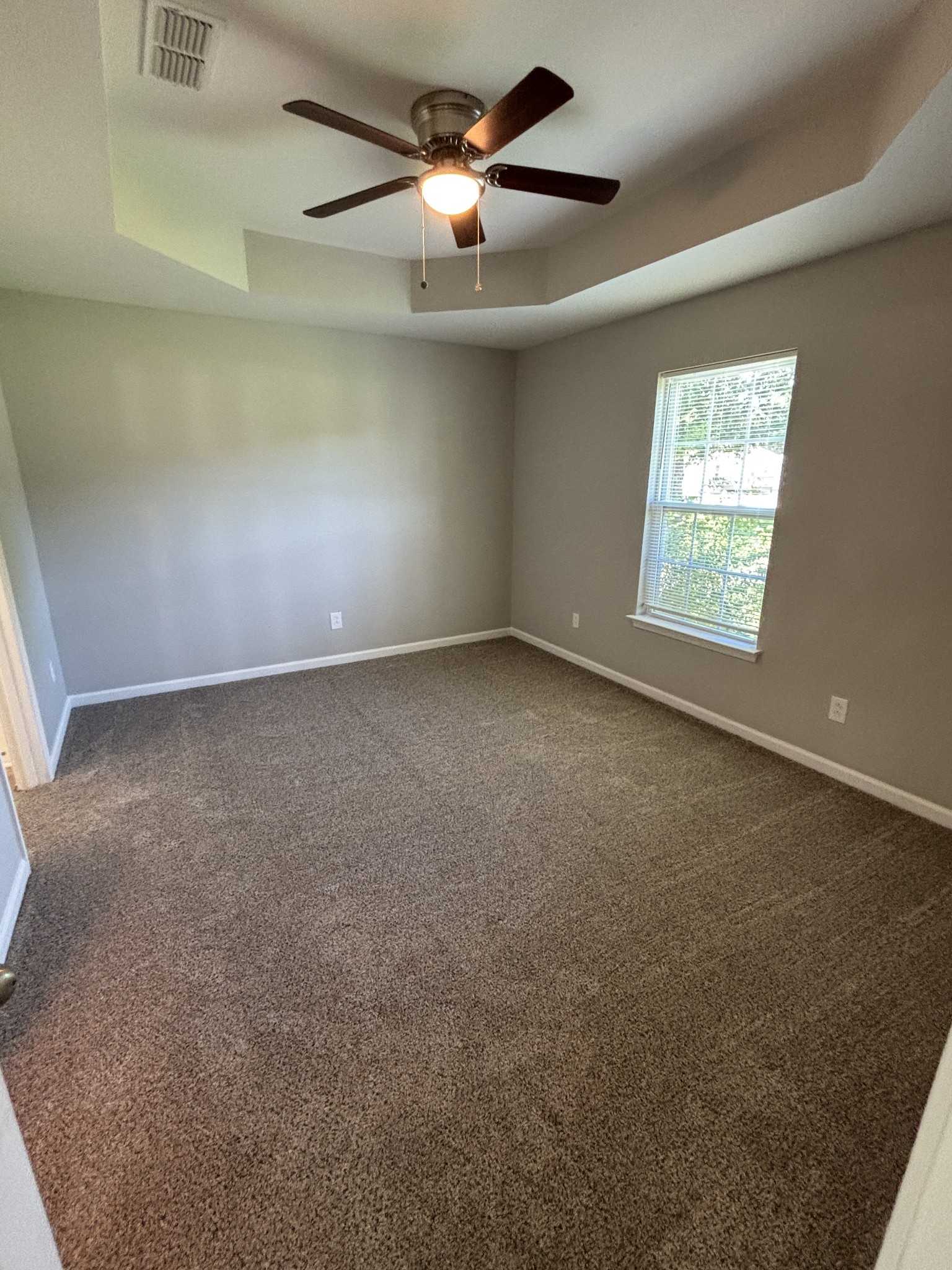 233 Royal Garden Dr