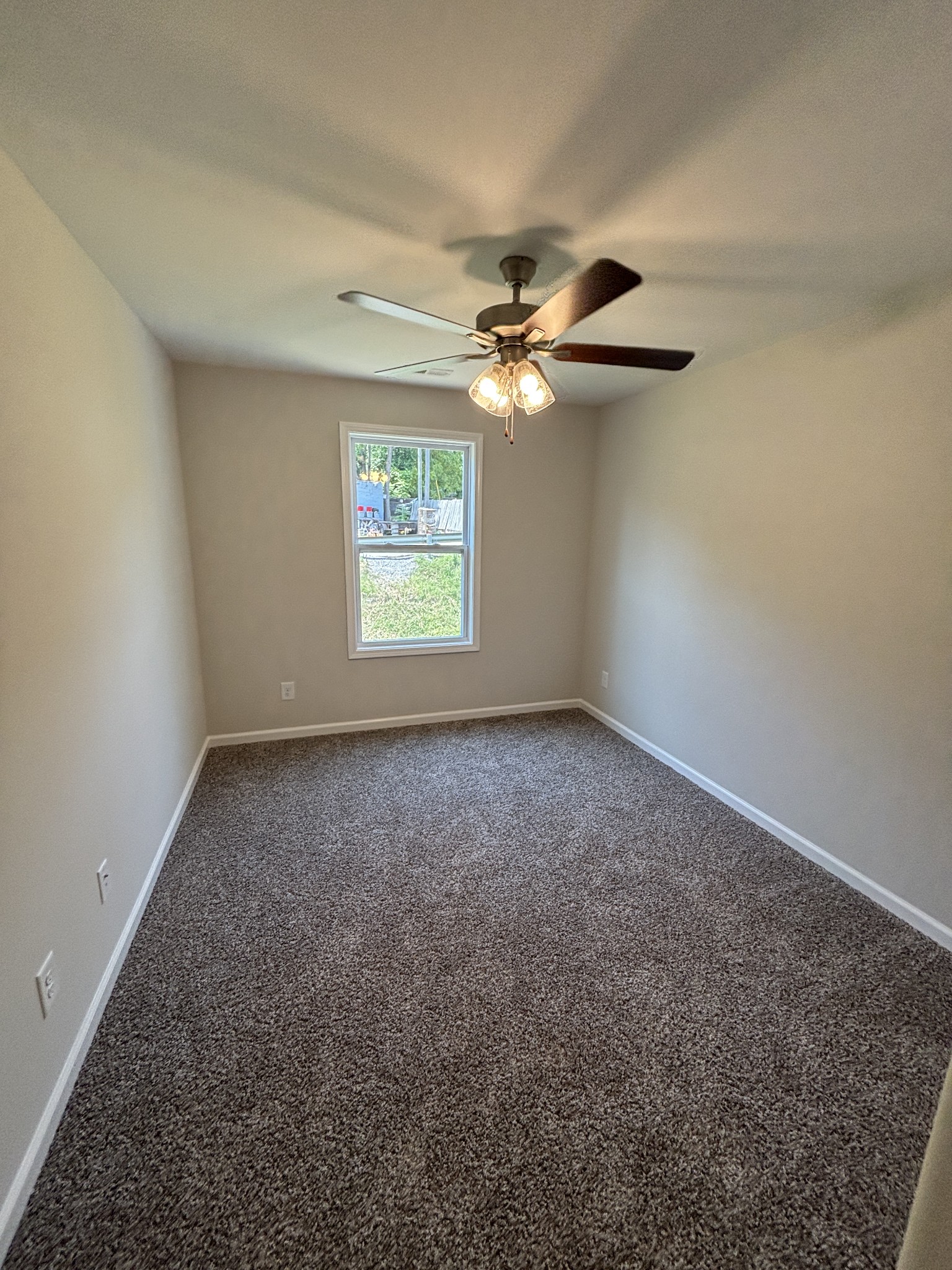 839 Cumberland Dr