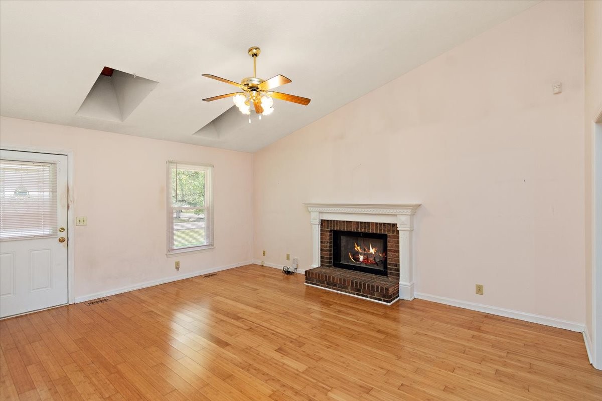 3354 Laurel Mountain Rd