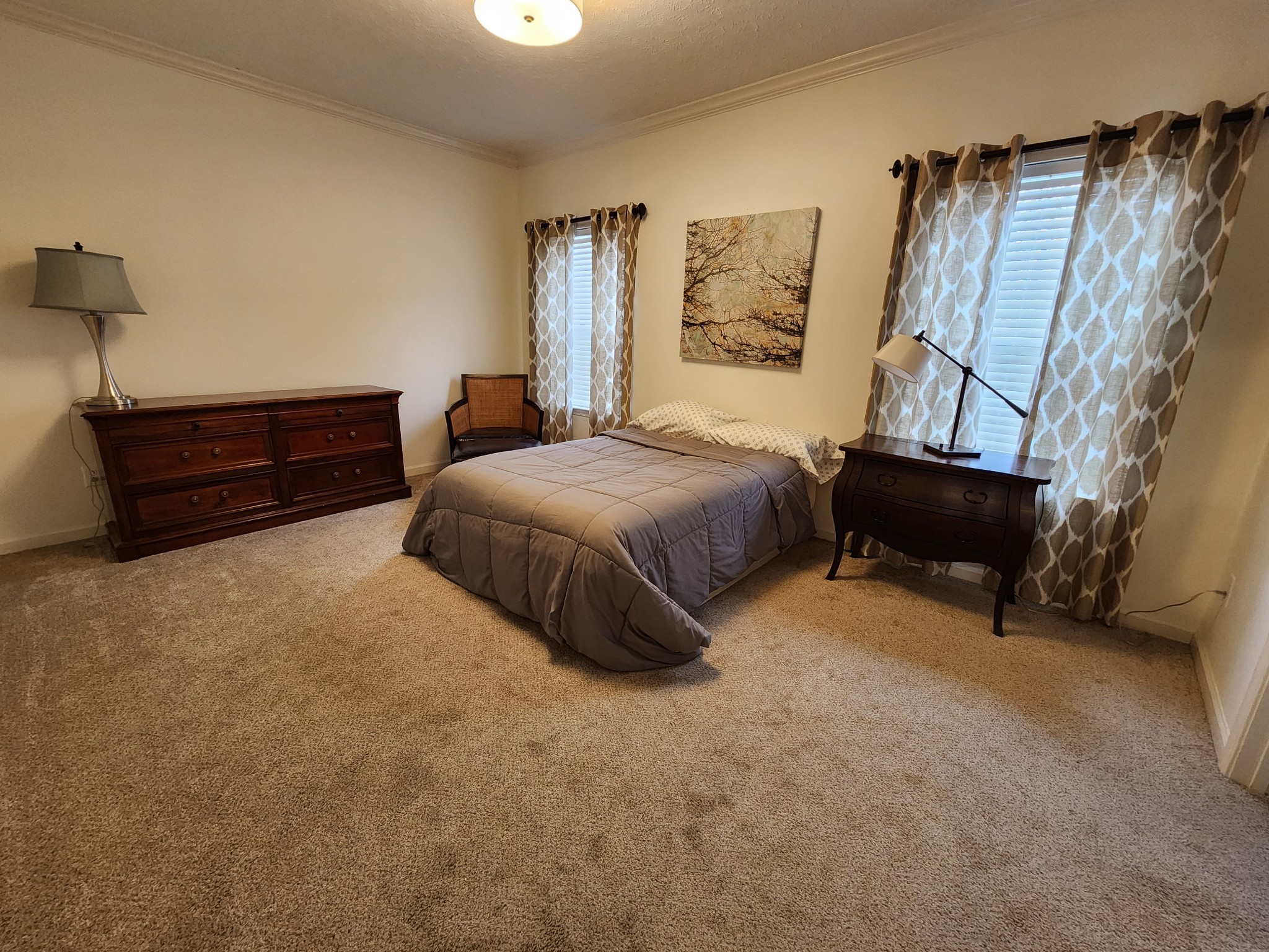 1241 Park Run Dr