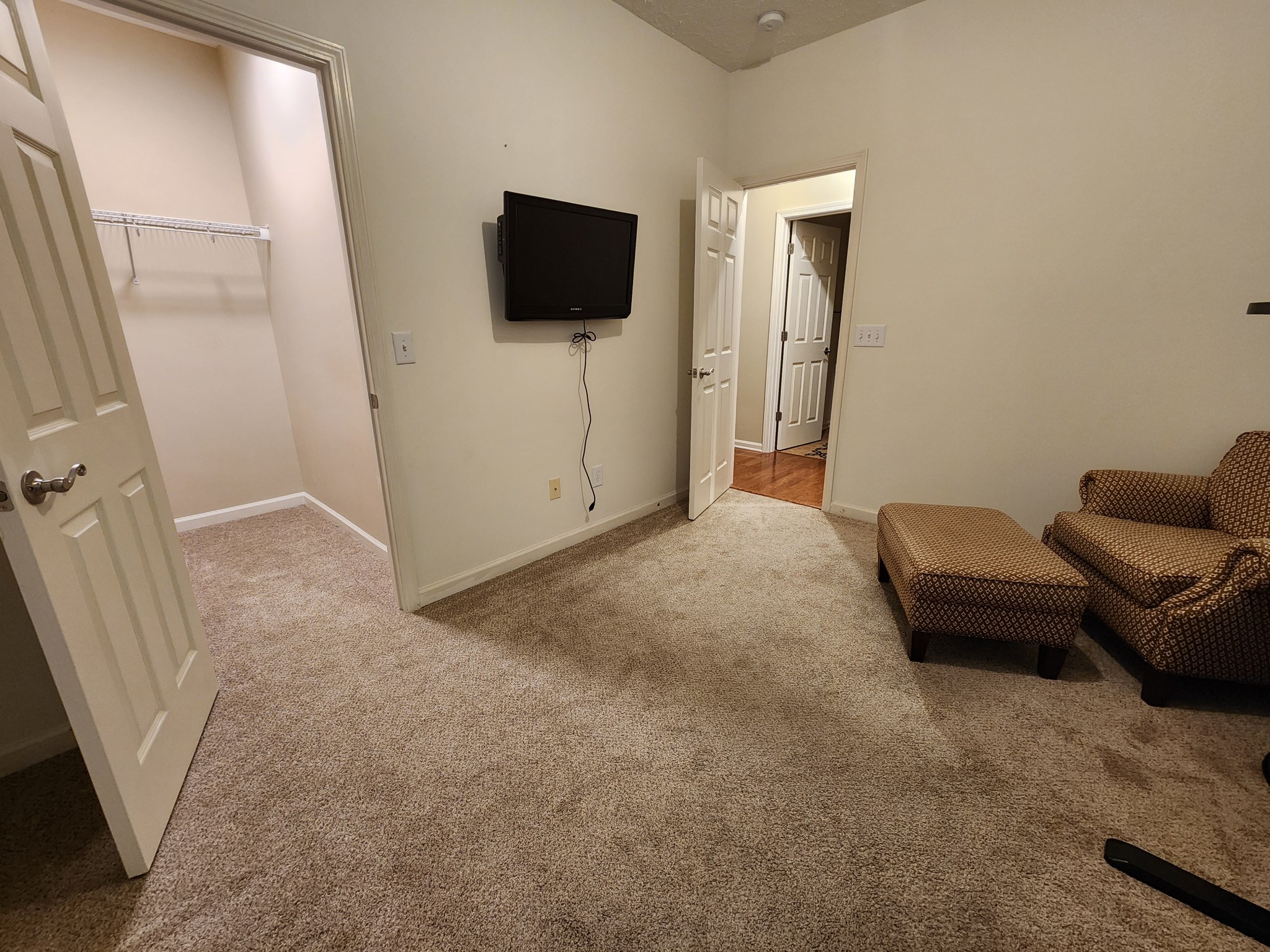 1241 Park Run Dr