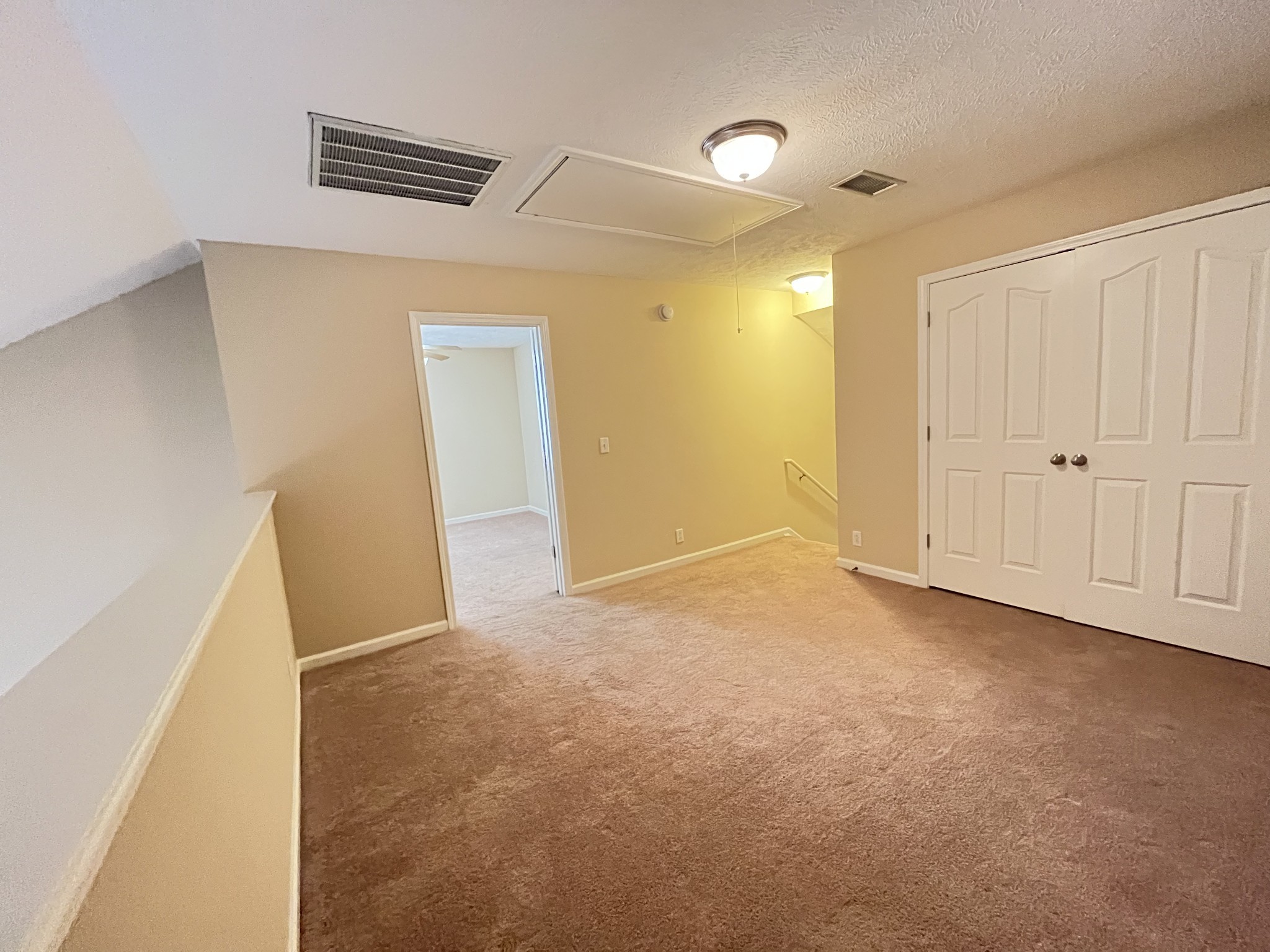 3323 Risen Star Dr