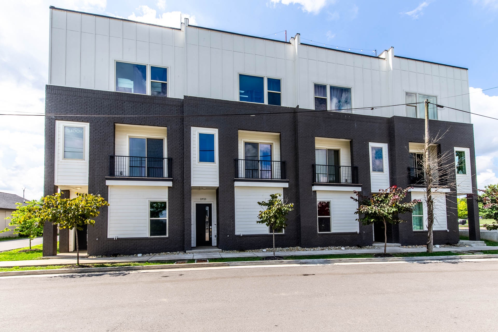 2723 Alameda St