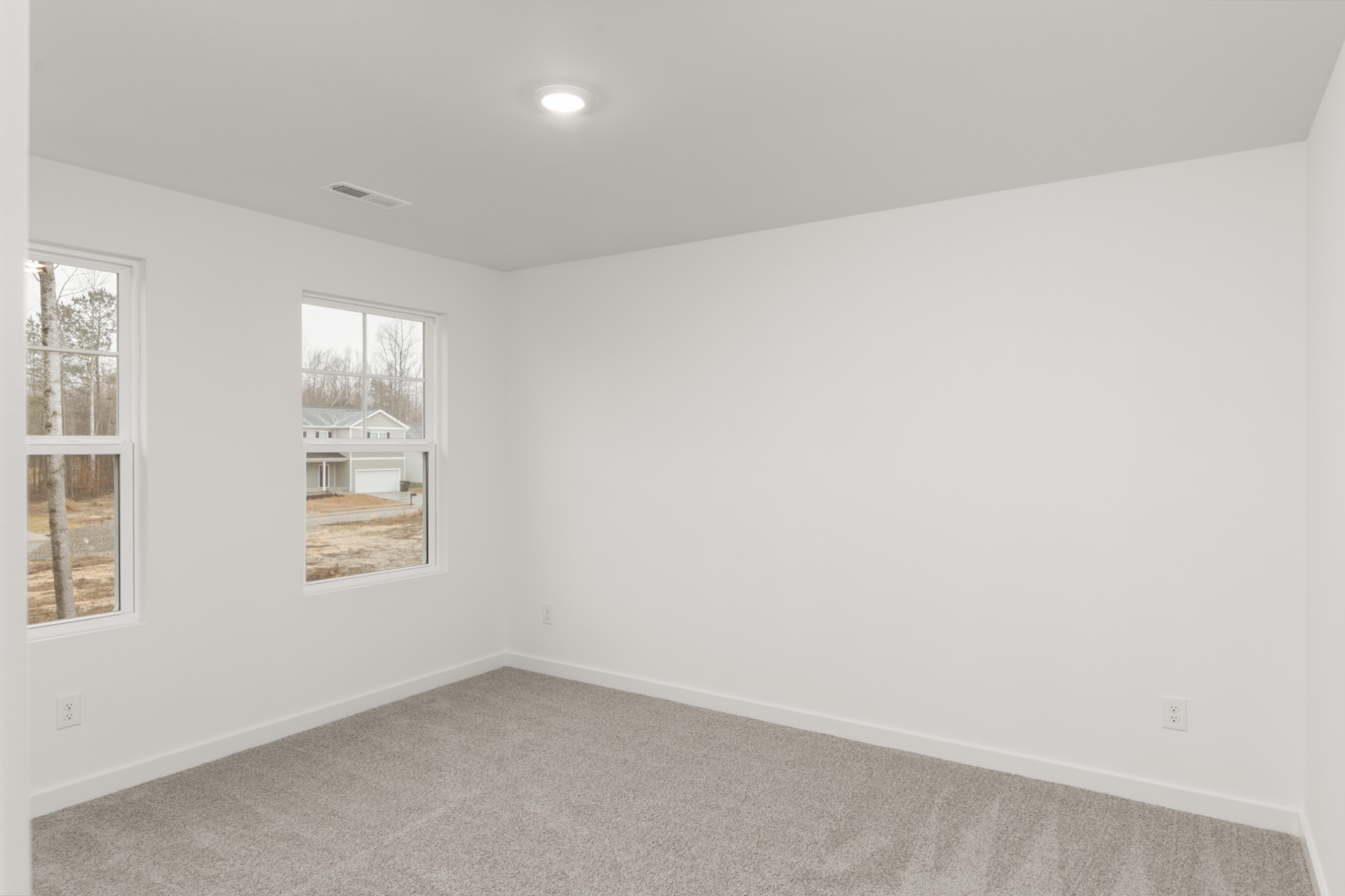 1624 Daly Dr