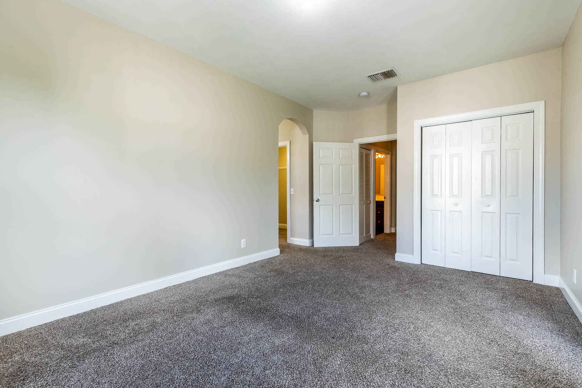 4316 Summercrest Blvd Unit: 506