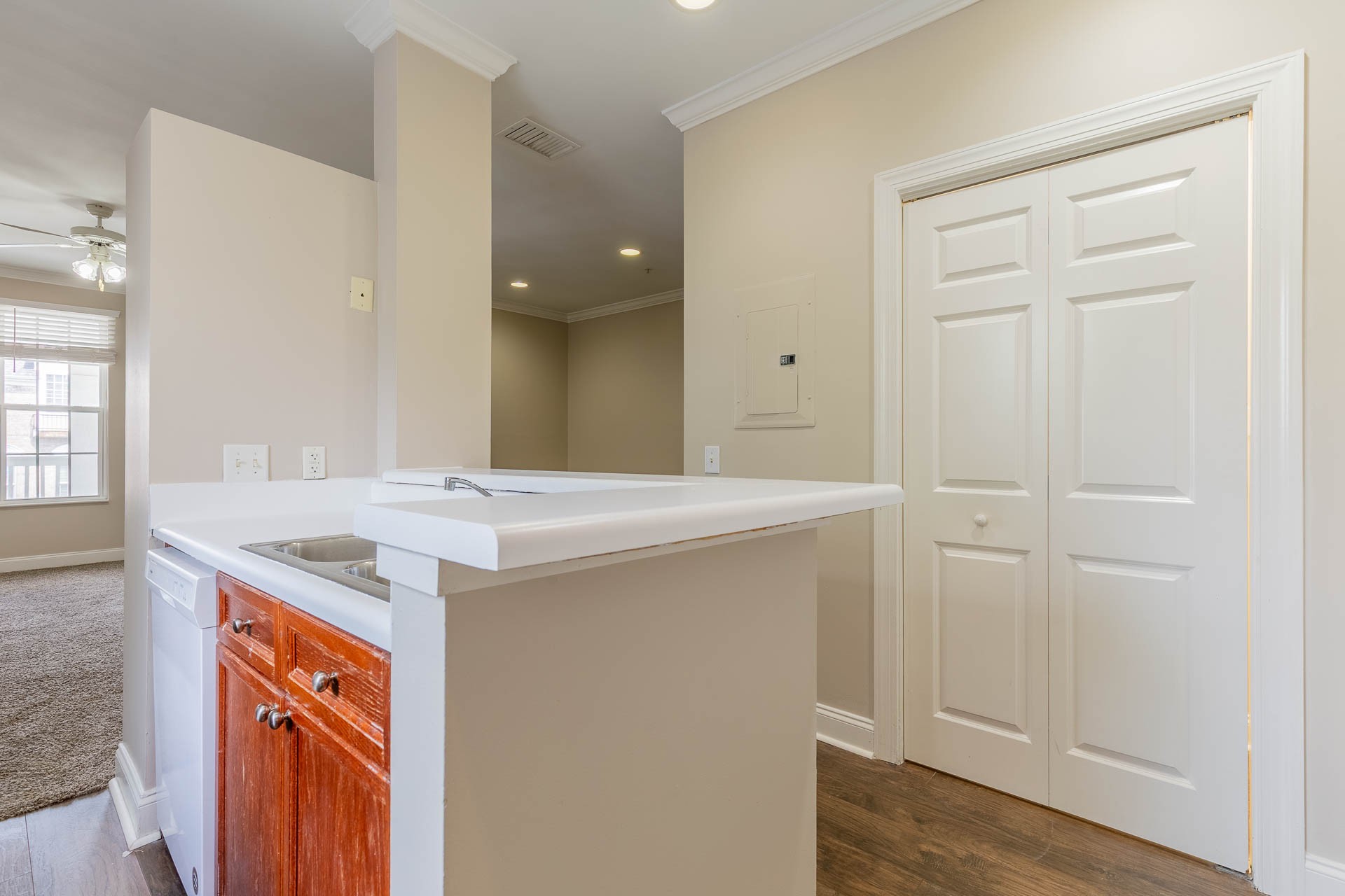 4316 Summercrest Blvd Unit: 506