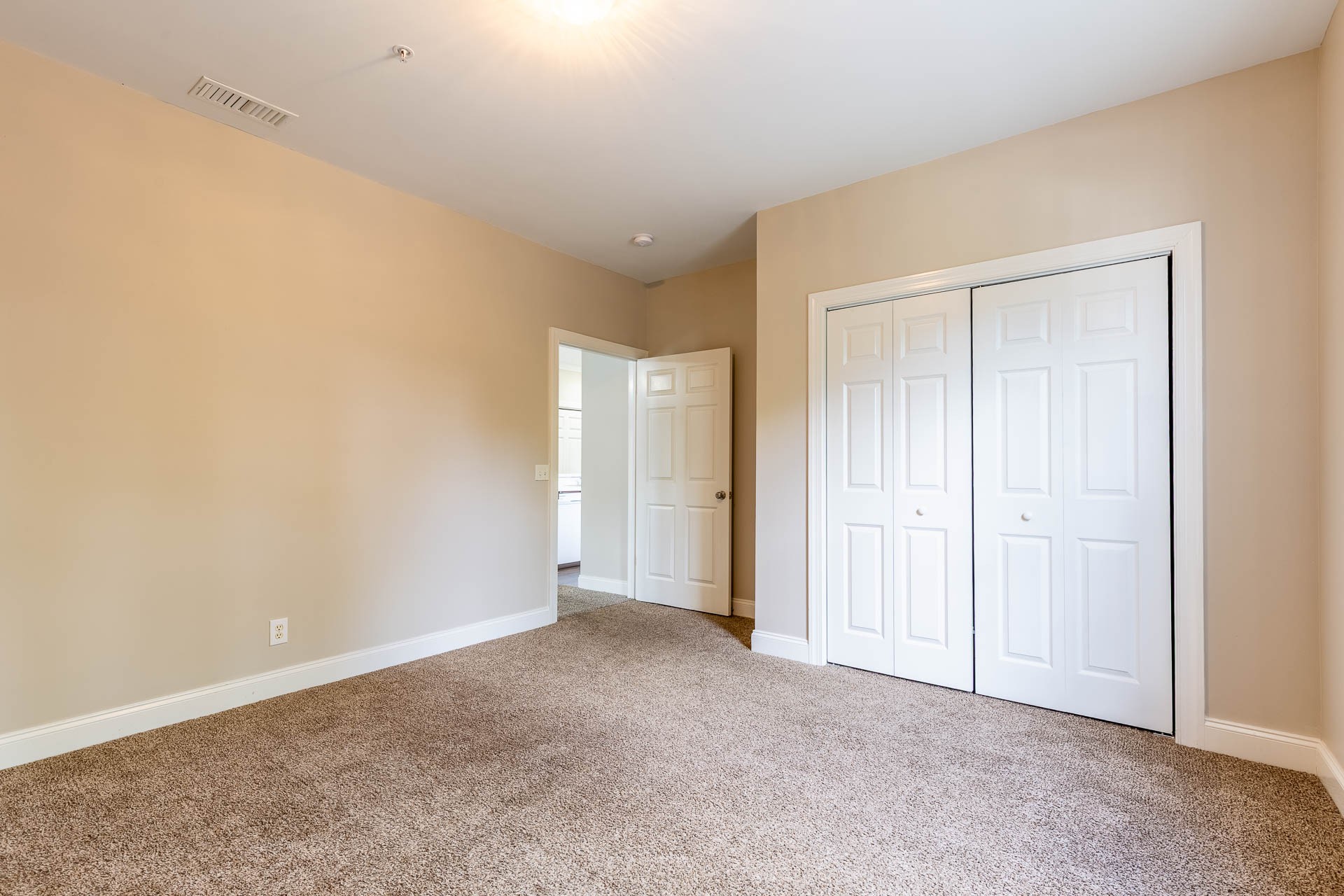 4316 Summercrest Blvd Unit: 506