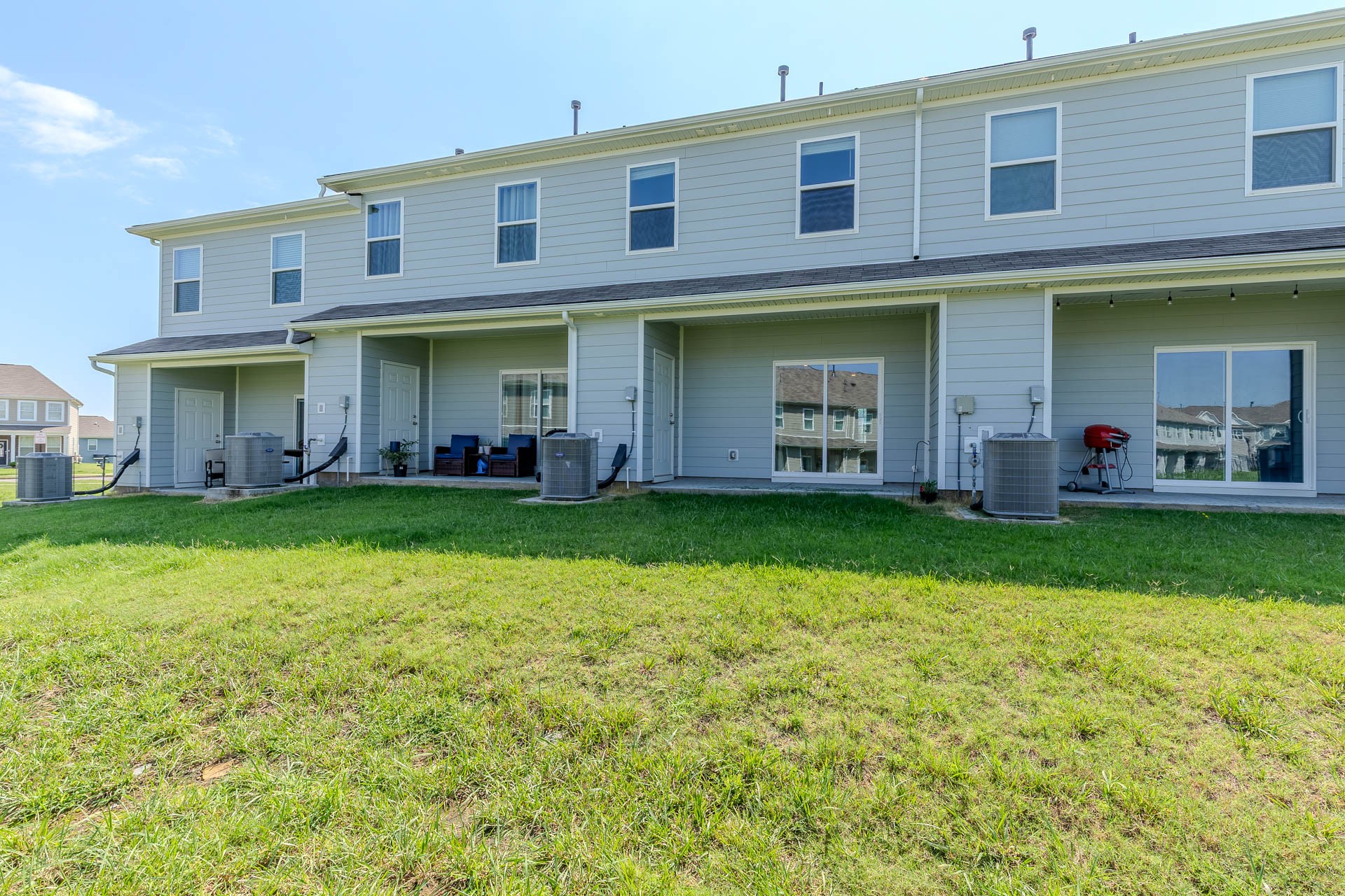 626 Longtail Ln